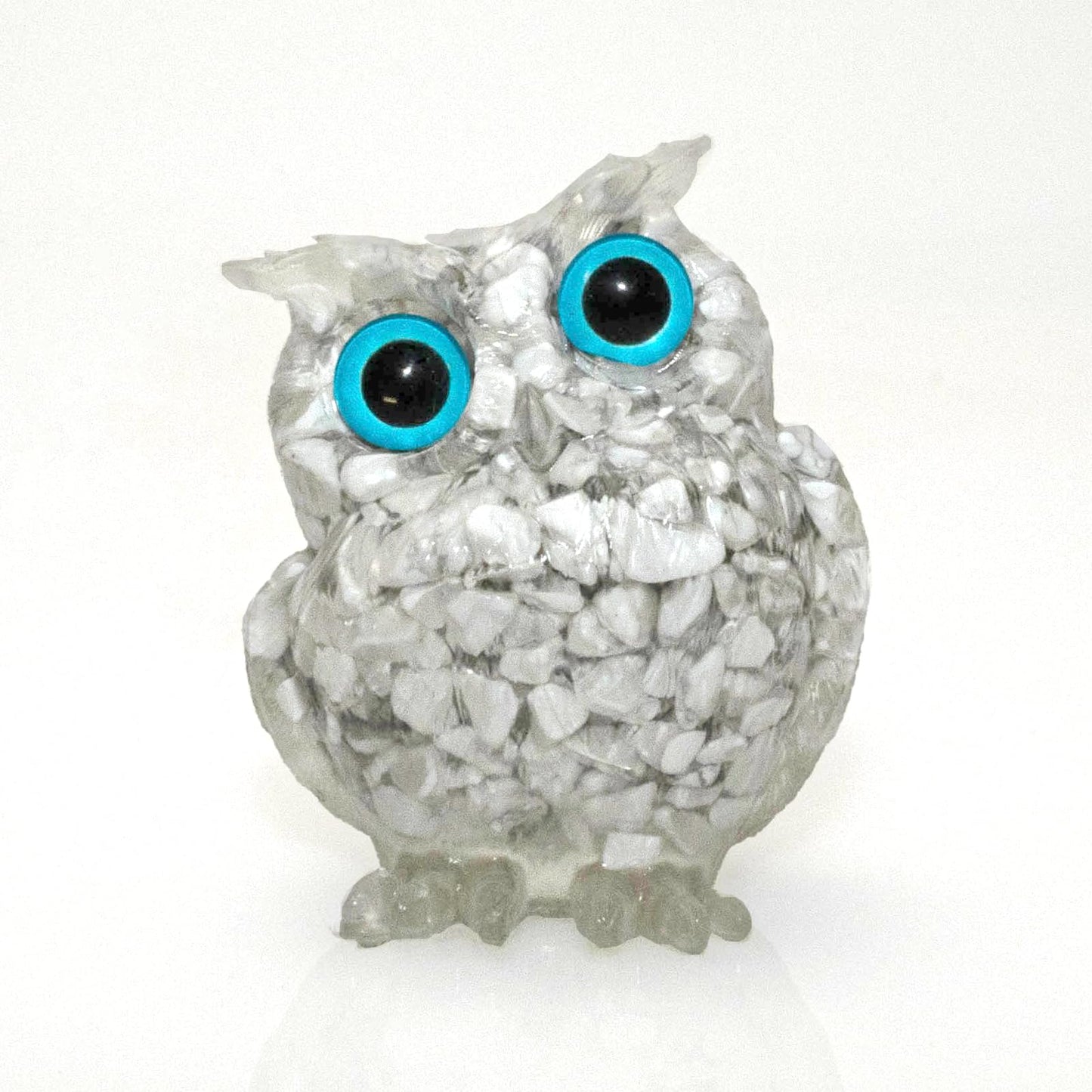 PinpinPony Owl Statue, Natural Gemstones Decor for Home Office, Shelf Display Figurine, Handcrafted Unique Owl Sculpture(White)