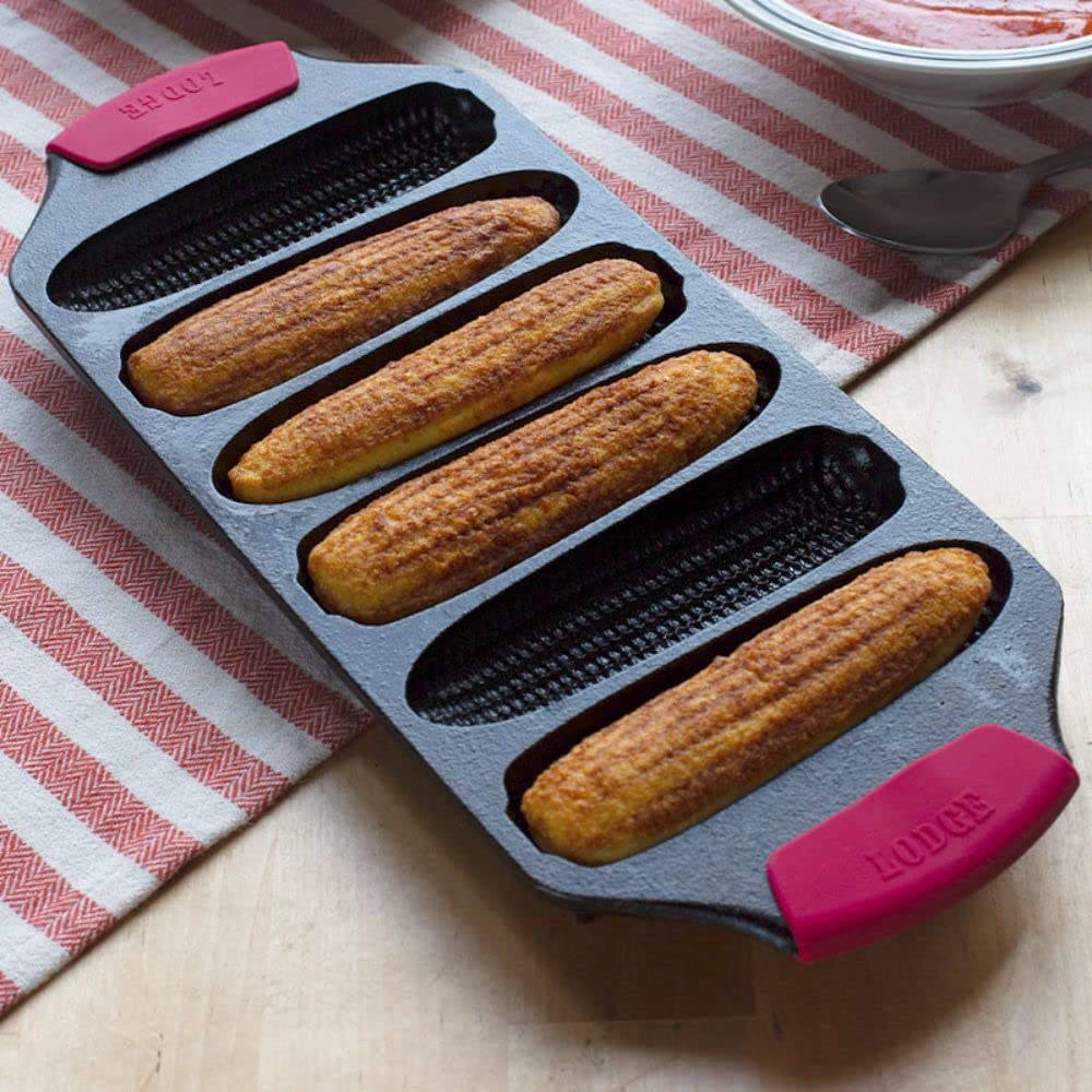 Lodge Silicone Grips - Dishwasher Safe Silicone Grips Designed Bakeware Products Only - Reusable Heat Protection Up to 425° - Red
