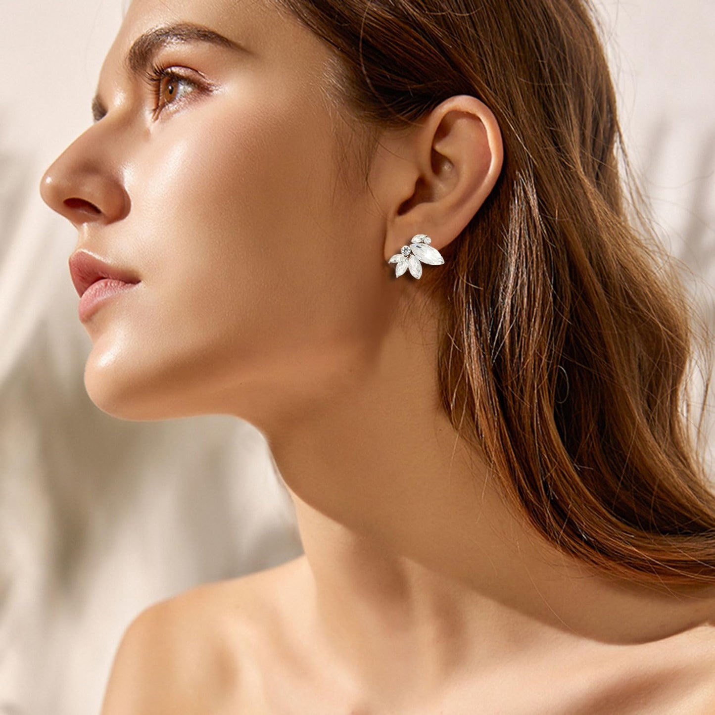 Clear Rhinestone Earrings Cute Small Crystal Earring Stud for Women Wedding Prom Party Cluster Earrings