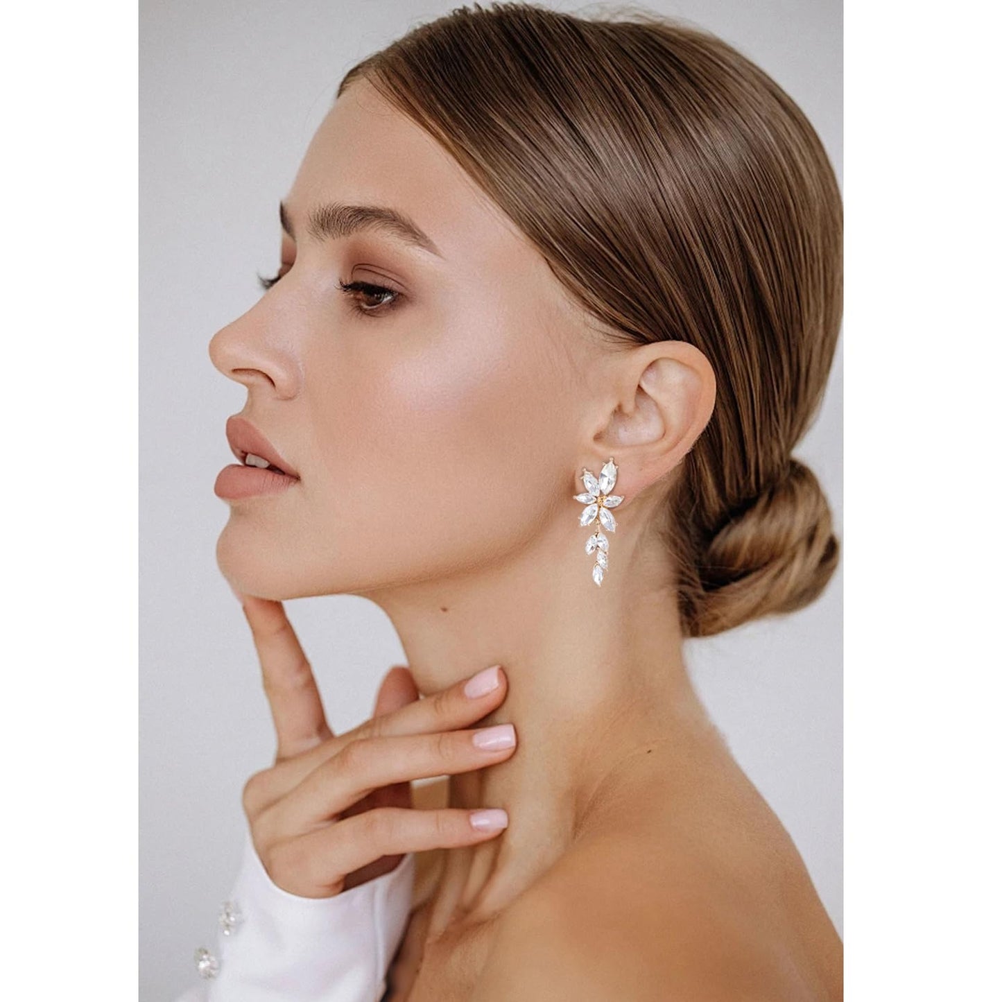 ATIMIGO Elegant Rhinestone Dangle Earrings Cluster Crystal Wedding Bridal Earrings for Brides Bridemaids Formal Prom Statement Drop Earrings for Women