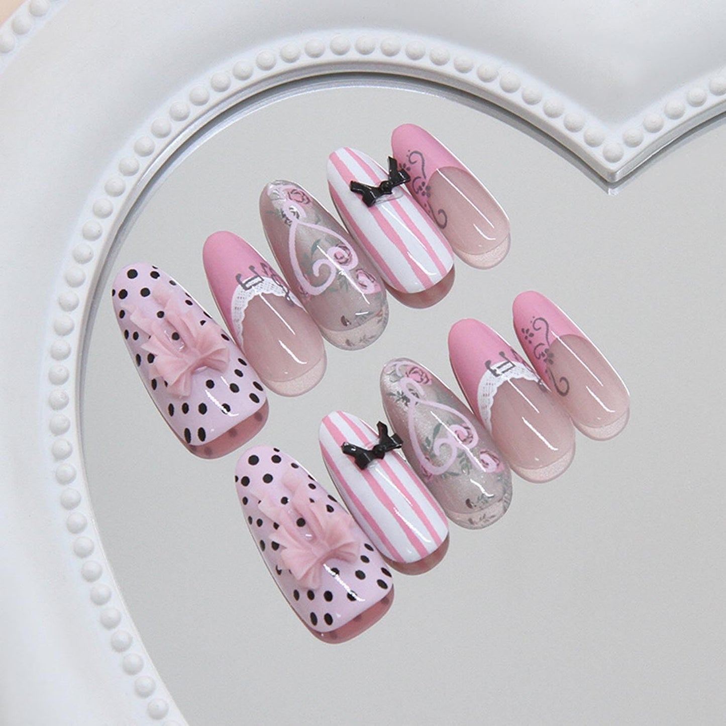 30Pcs Press on Nails Medium Almond Fake Nails with lace, Musical Note, Vine, Bow, Polka Dot Pattern Glossy Cute Bows Gradient Stick on Nails Sweet False Nails Full Cover Artificial Nails for Women