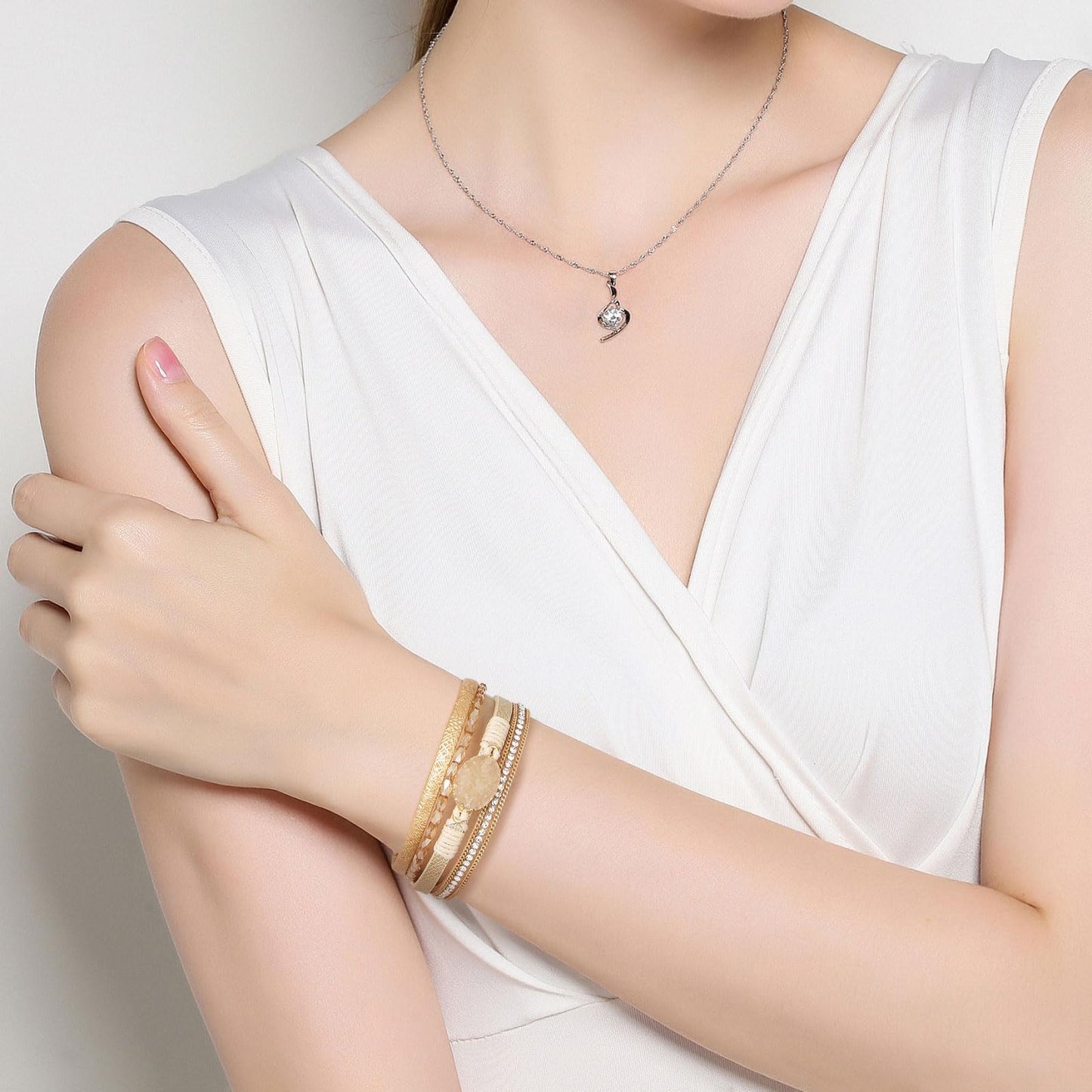 QIUTIMIY Leather Bracelets for Women Trendy Boho Cuff Bracelet Layered Bangle with Clasp Hand Wrist Jewelry Western(Style 7-Gold)
