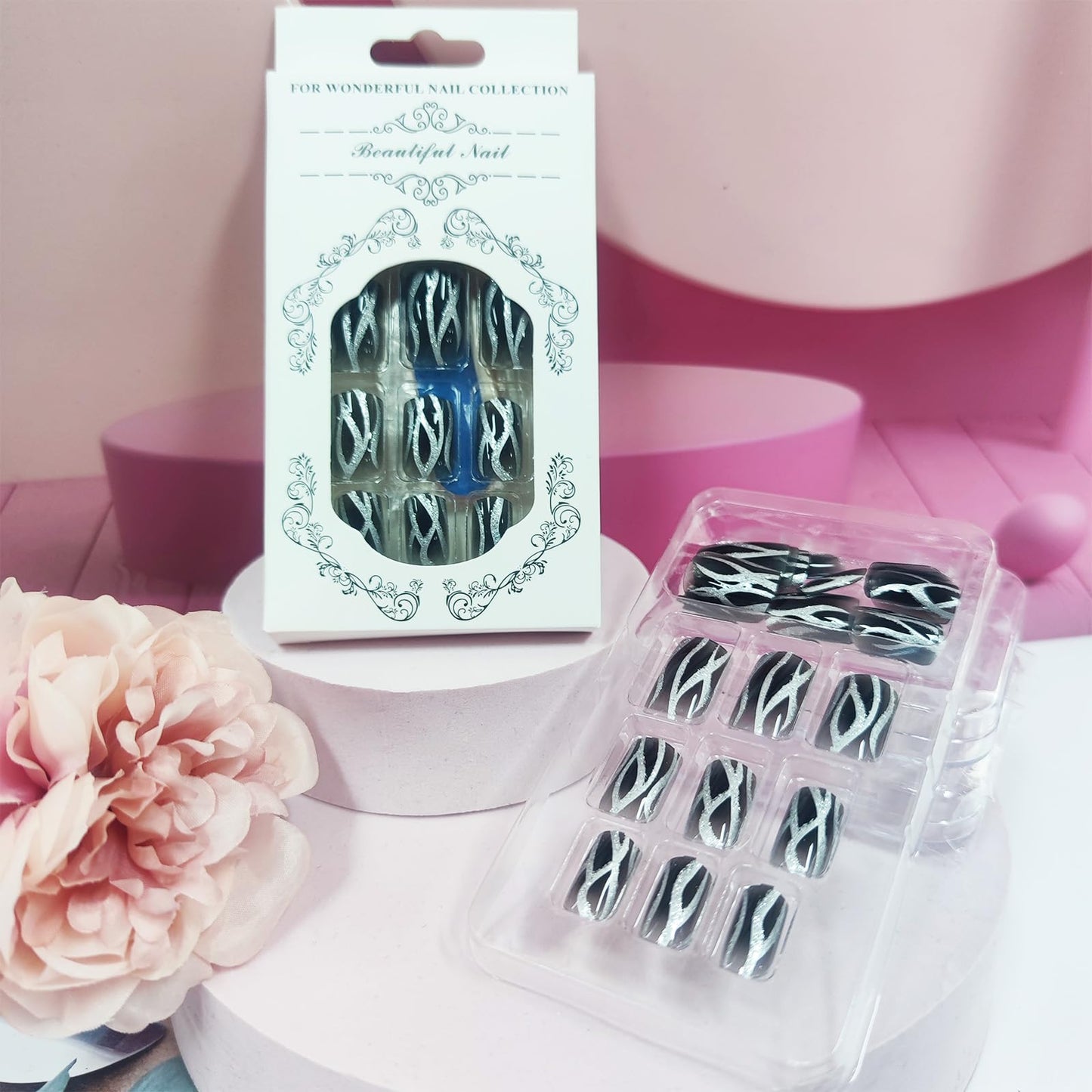 24Pcs Silver Fire Press on Nails Curve Line Acrylic Fake Nails Silver Glitter Stick on Nails Glossy Black Gradient Short Square False Nails Black Ombre Gel Glue on Nails for Coquette Women Girls