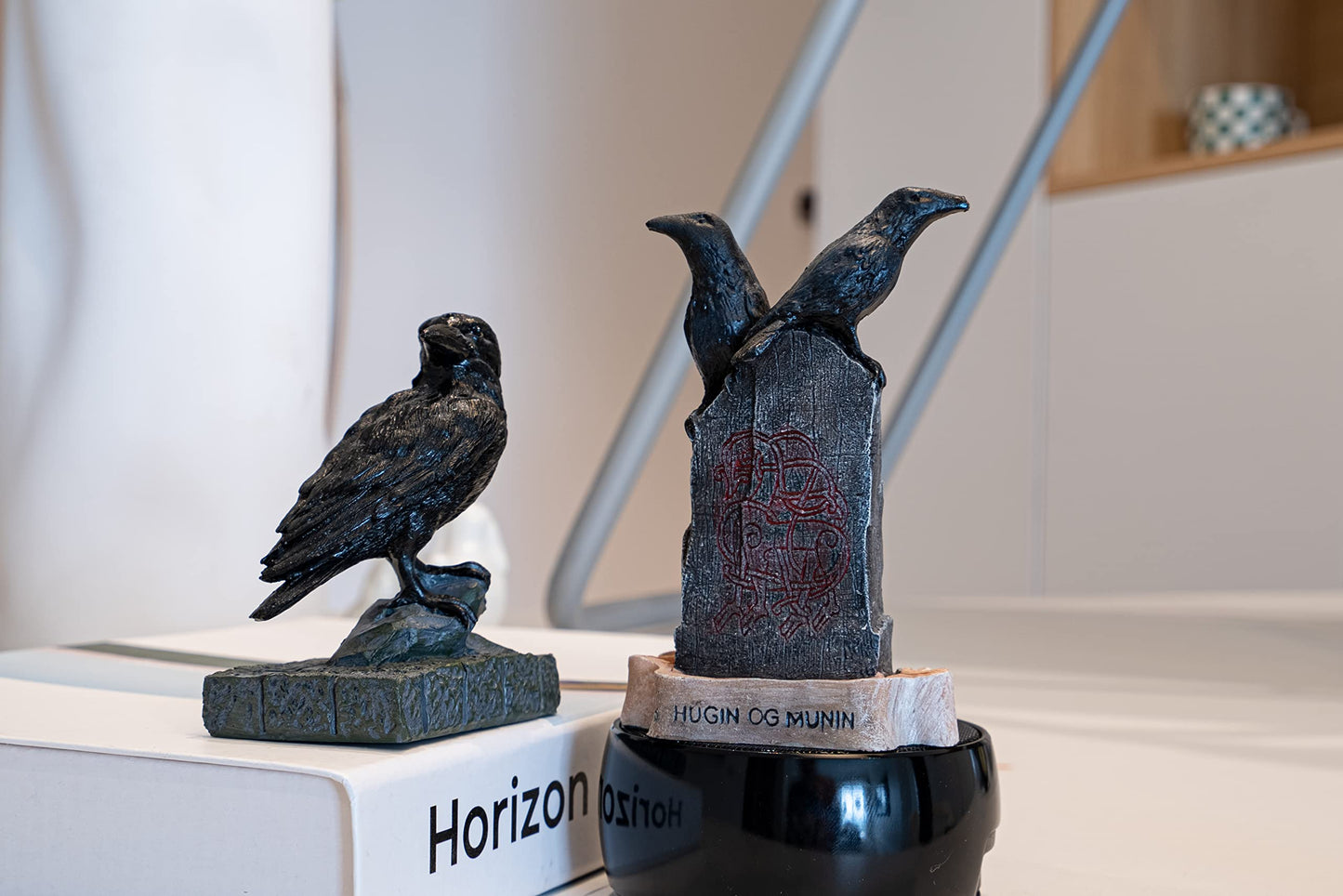 EASCHEER Raven On Rock Statue 3" Gothic Crow Scavenger Bird Decor Figurine