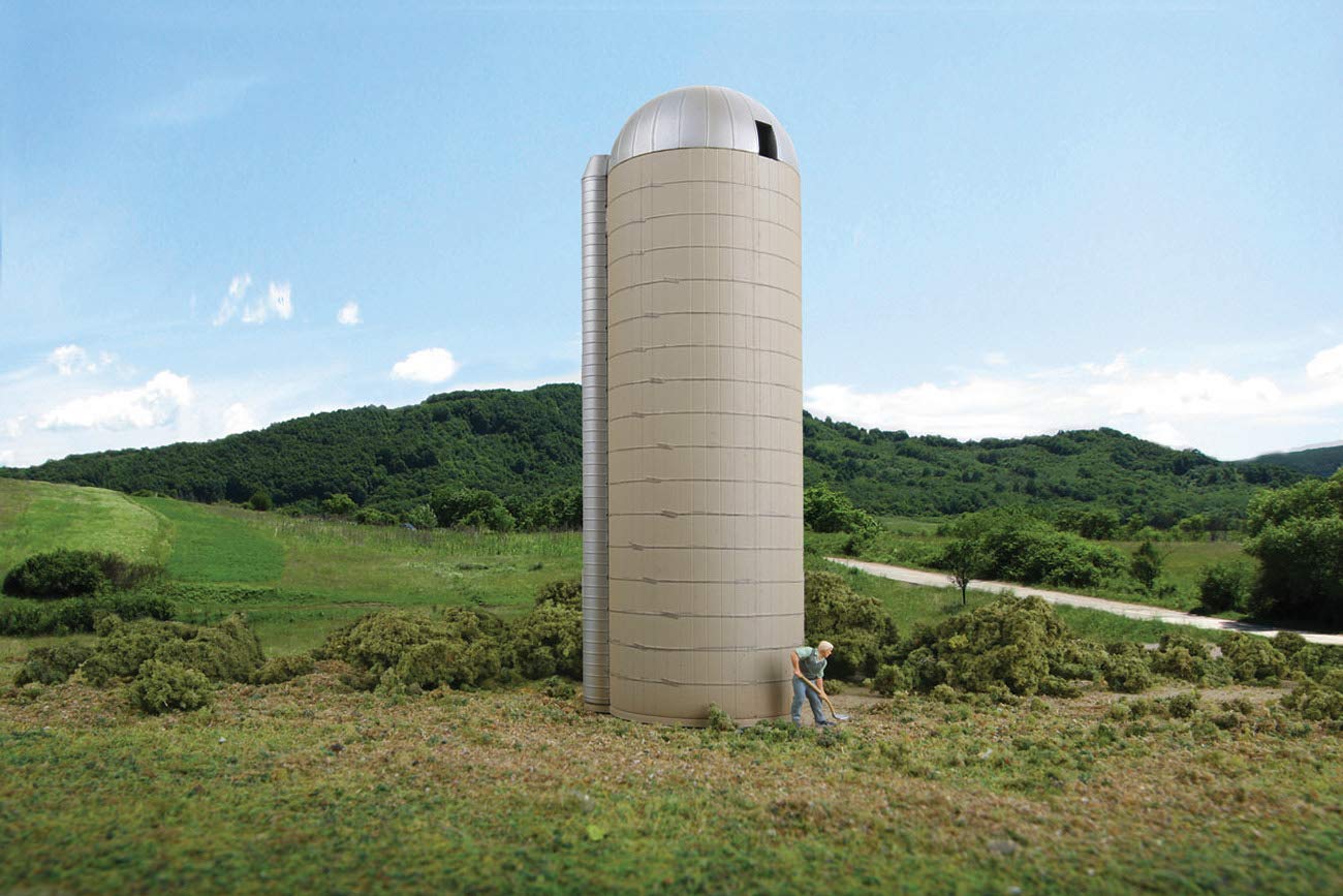 Walthers Cornerstone Concrete-Style Silo 933-3332 HO Scale Model Railroad - Structure Kit
