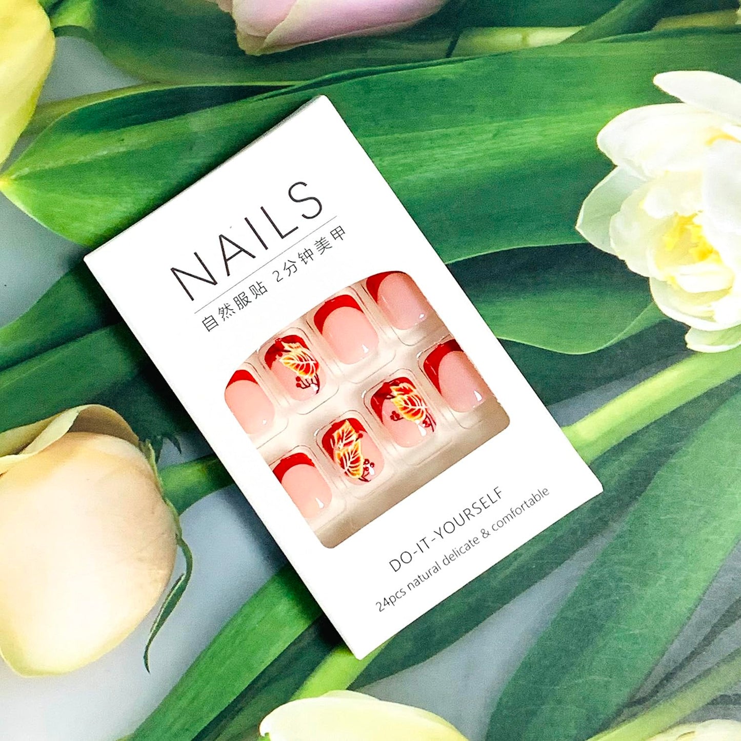 EYZOTSF Thanksgiving Press on Short Square Nails Acrylic Fall False Nails with Maple Leaf Designs Artificial Autumn Leaves Square Fake Nails Holiday Glue Stick ons Fingernails for Women(JB909)