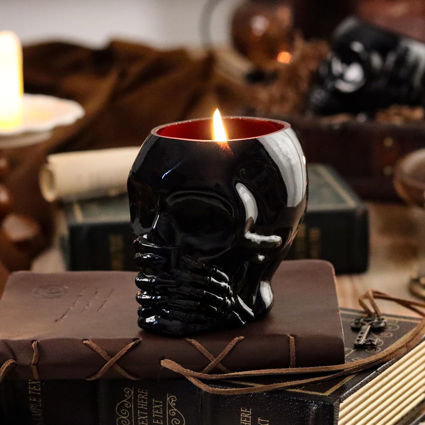 Skull Candle, Halloween Pumpkin Scented Candle 9.5OZ, Horrible Spooky Skeleton Head, Gothic Decor, Indoor Outdoor Halloween Table Centerpiece Decoration, Black