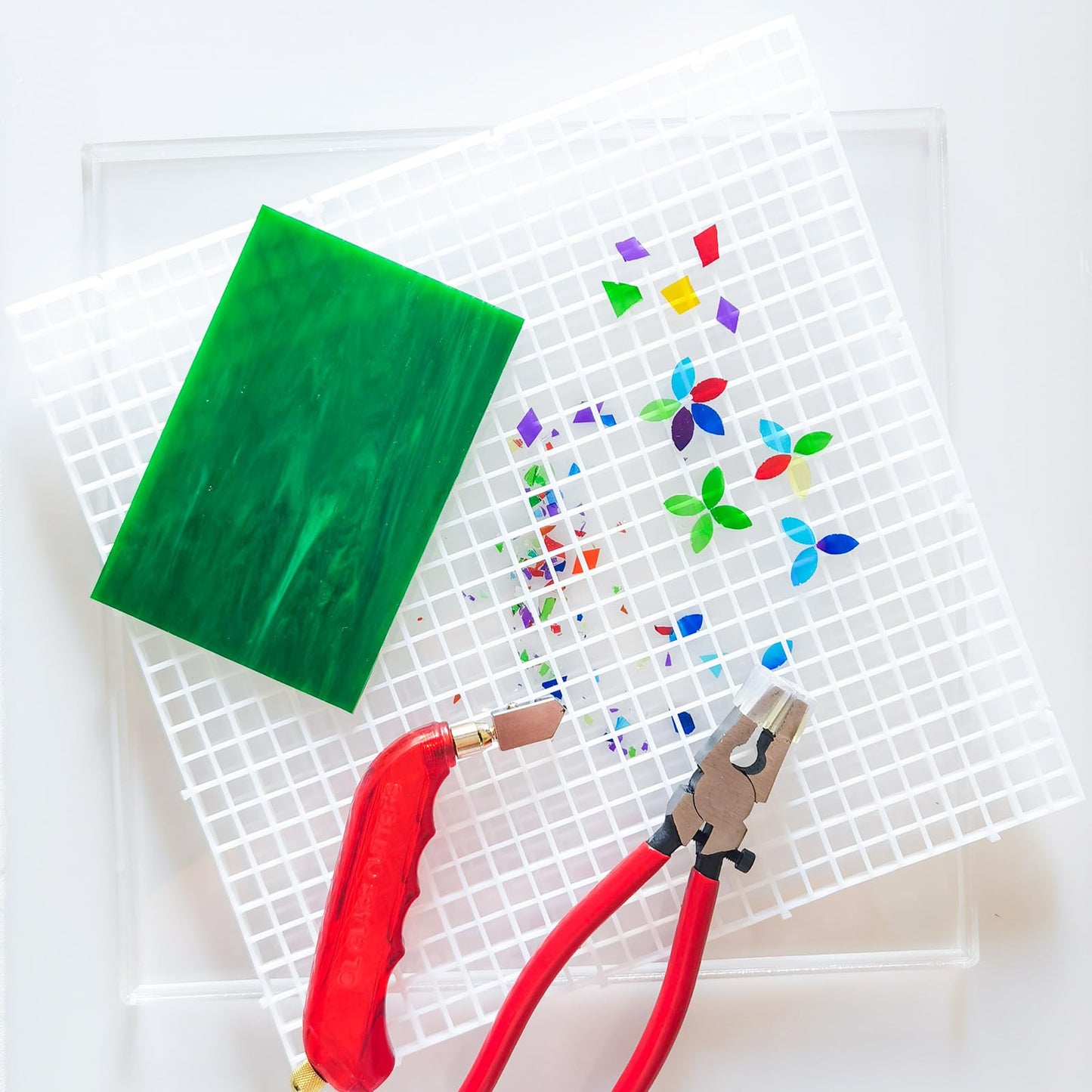 Stained Glass Cutting Mat with Tray 12"x12", Stained Glass Supplies, Catching Shards in Grids, Suitable for Cutting Glass and Cutting Mats for Crafts