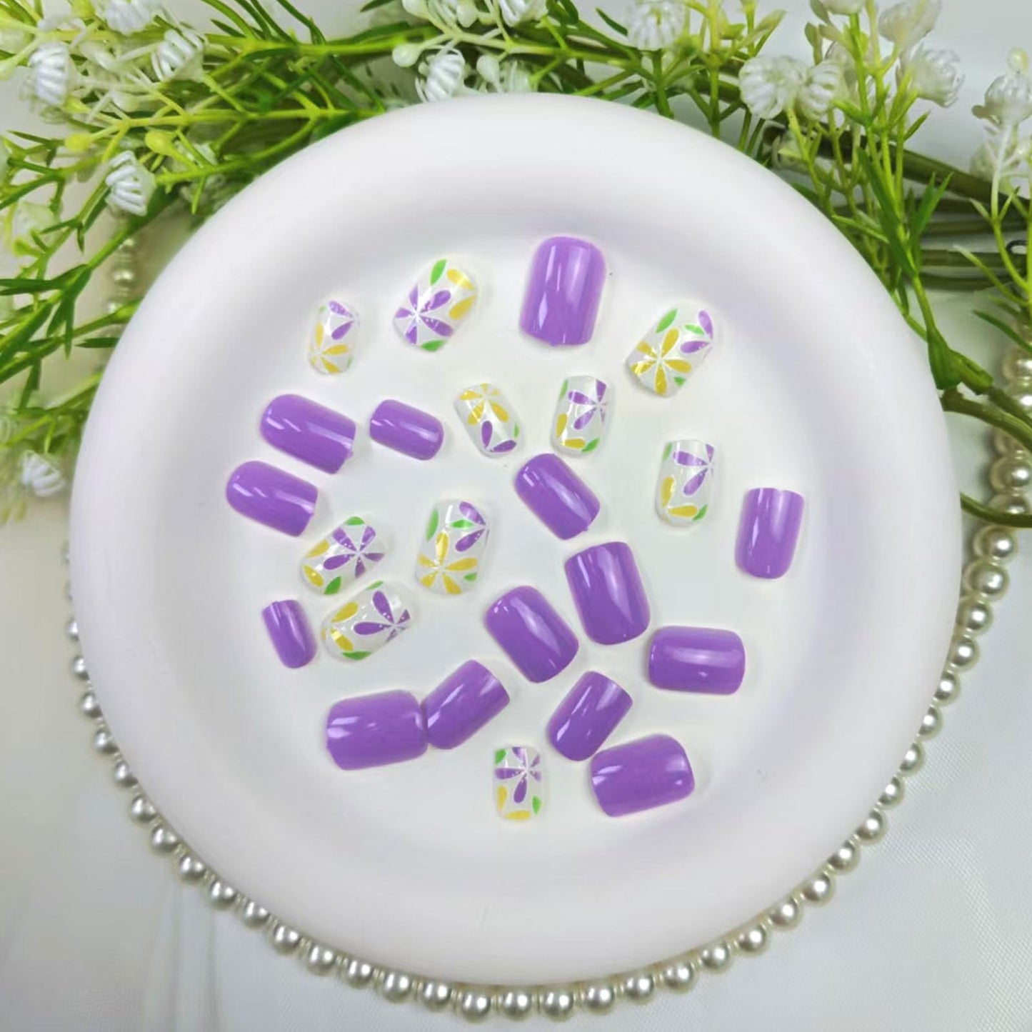 Short Press on Nails Square Fake Nails with Colorful Flower Designs Purple Nails Press ons Spring Summer False Nails for Women 24Pcs