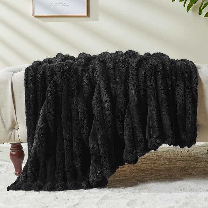 NEWCOSPLAY Super Soft Throw Blanket Black Premium Silky Flannel Fleece 3D Ribbed Jacquard Lightweight Bed Blanket All Season Use (Black Ribbed, Throw(50"x60"))