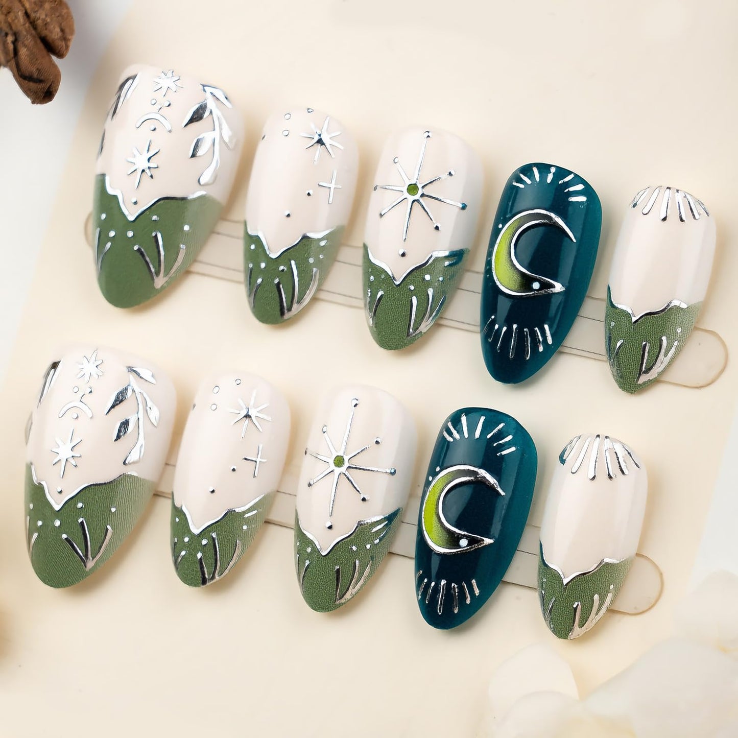30Pcs Star Press on Nails Medium Almond Fake Nails Green French Tip False Nails with Gilding Moon Design Glossy Full Cover Artificial Glue on Nails Cute Stick on Nails for Women Acrylic Manicure Salon