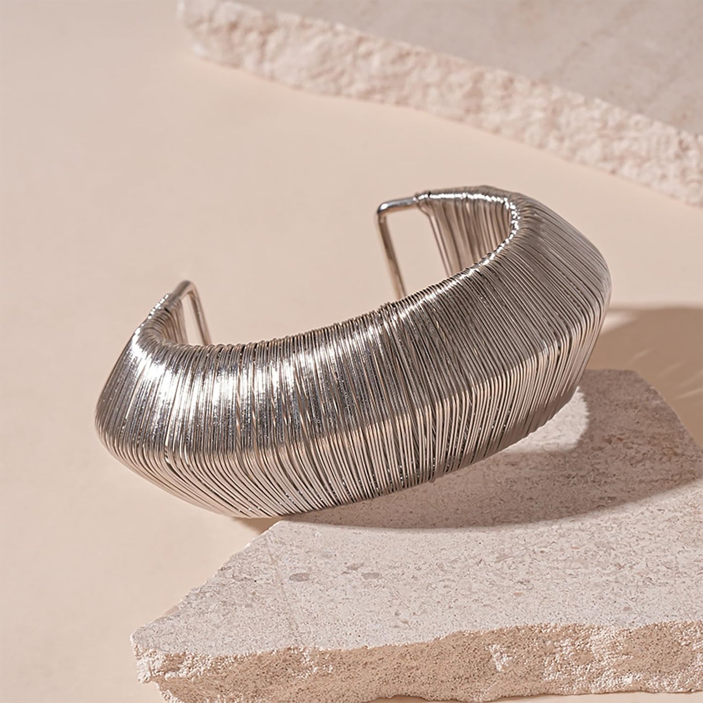 MOEEIJEW Chunky Gold Bangle Bracelets for Women Cuffs Bracelets Wide Hammered Bangle Statement Jewelry (Silver A)