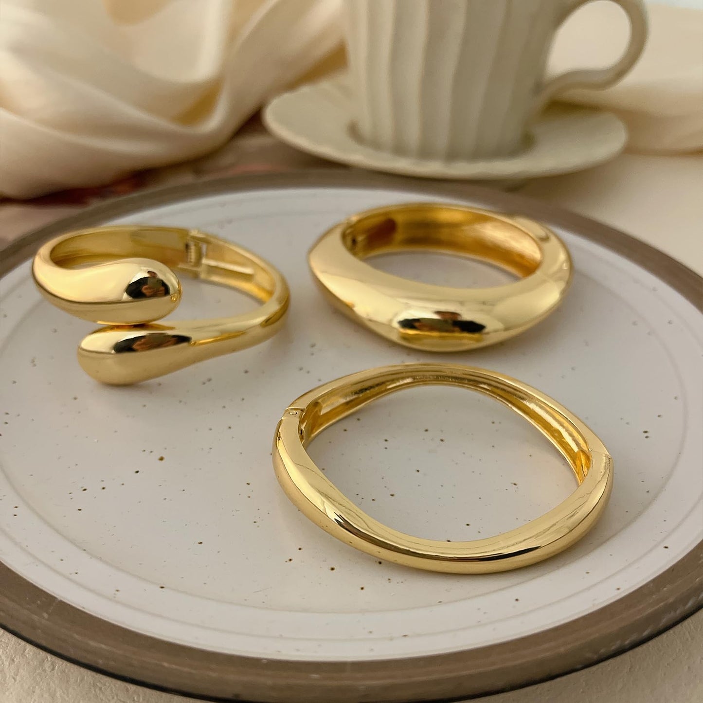 Chunky Gold Bangle Bracelets for Women, 14k Gold Plated Dainty Cuff Stackable Bangles Set, Trendy Bracelet Stack Fashion Jewelry Gifts (07-GOLD)