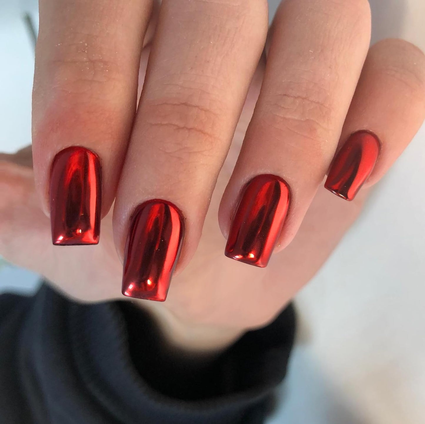 KQueenest Square Medium 24 PCS Press-on Nails, Metallic Red Acrylic False Nails Set, Short Coffin Nails Glue On with Mirror Metal Plating, Comfortable Fit for Women & Girls