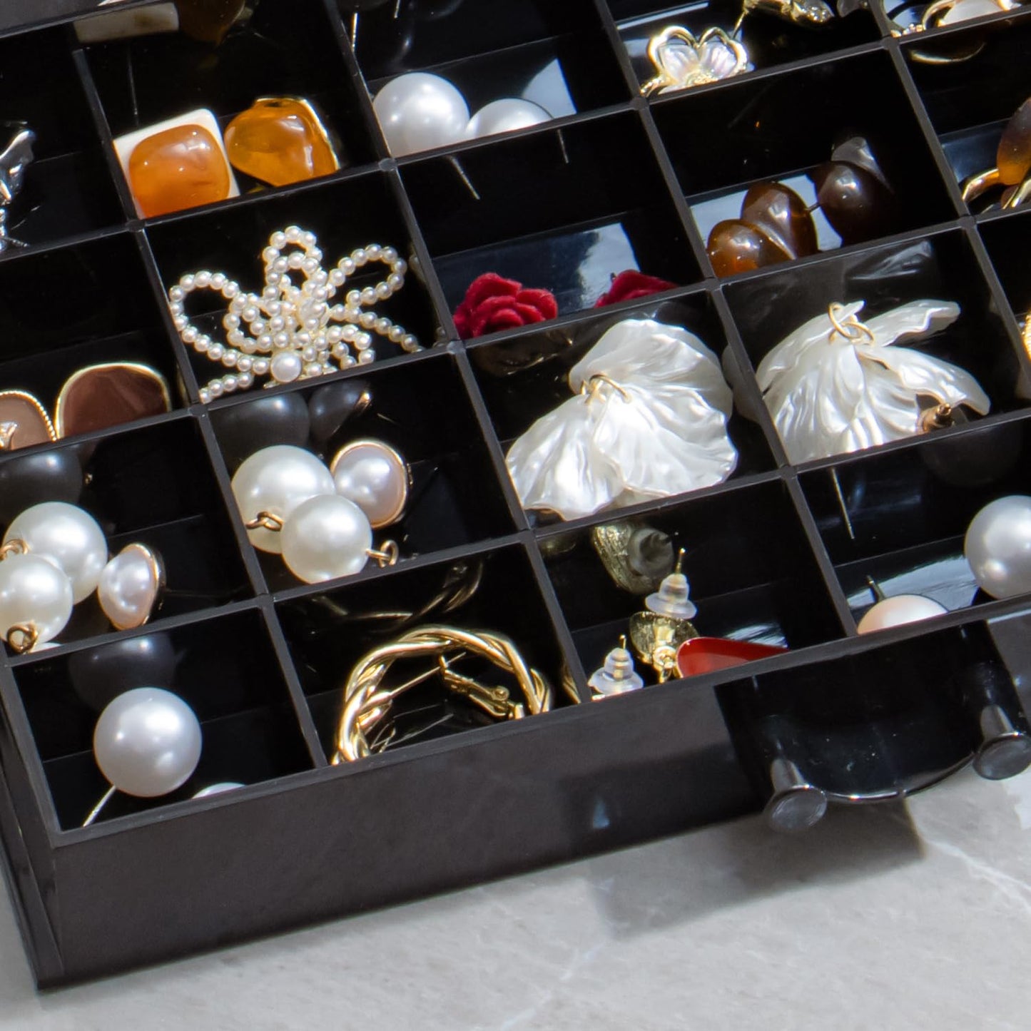 YUFONG Earring Storage Box Organizer, Acrylic Jewelry Storage Box Holder 5 Drawers Transparent Jewelry Display Stand with 120 Small Compartments Gift Boxes for Women Girls (Black)