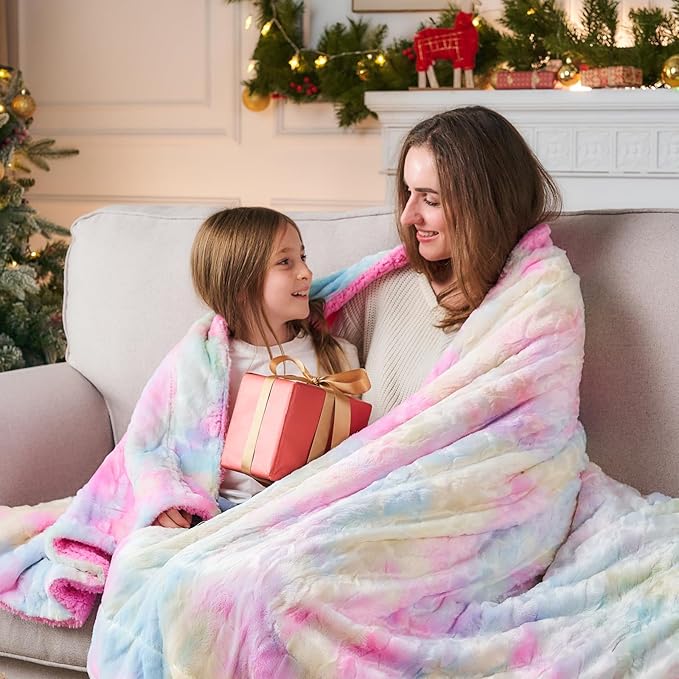 NEWCOSPLAY Super Soft Faux Fur Blanket Twin Size Light Rainbow Sherpa Fuzzy Plush Warm Blanket for Sofa Bed (Light Rainbow, Twin(60"x80"))