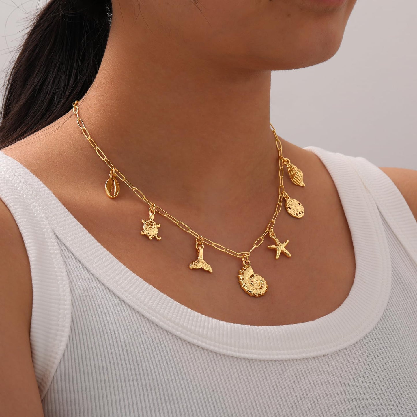 Lydow Charm Necklace for Women, Conch Shell Beach Summer Starfish Turtle Necklace Pendant Seashell Boho Jewelry Gifts Paperclip Chain Beachy Her