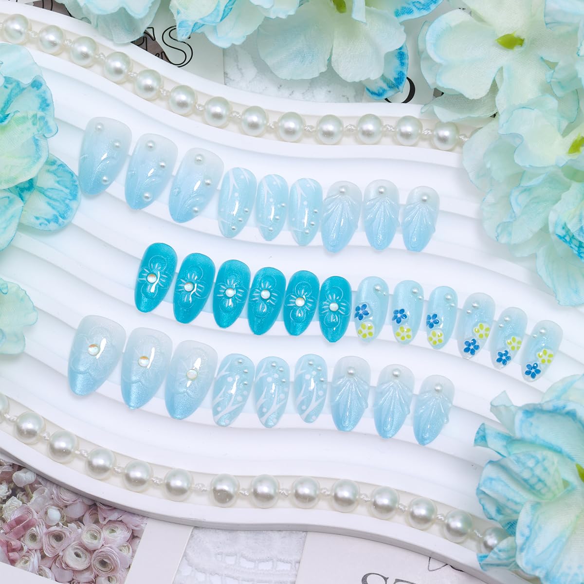 30Pcs Handmade Press on Nails Short Almond Shape Glue on Nails 3D Flower Pearl Fake Nails Blue White Gradient Glitter Acrylic False Nails for Women Summer Vacation Wedding Manicure Decorations
