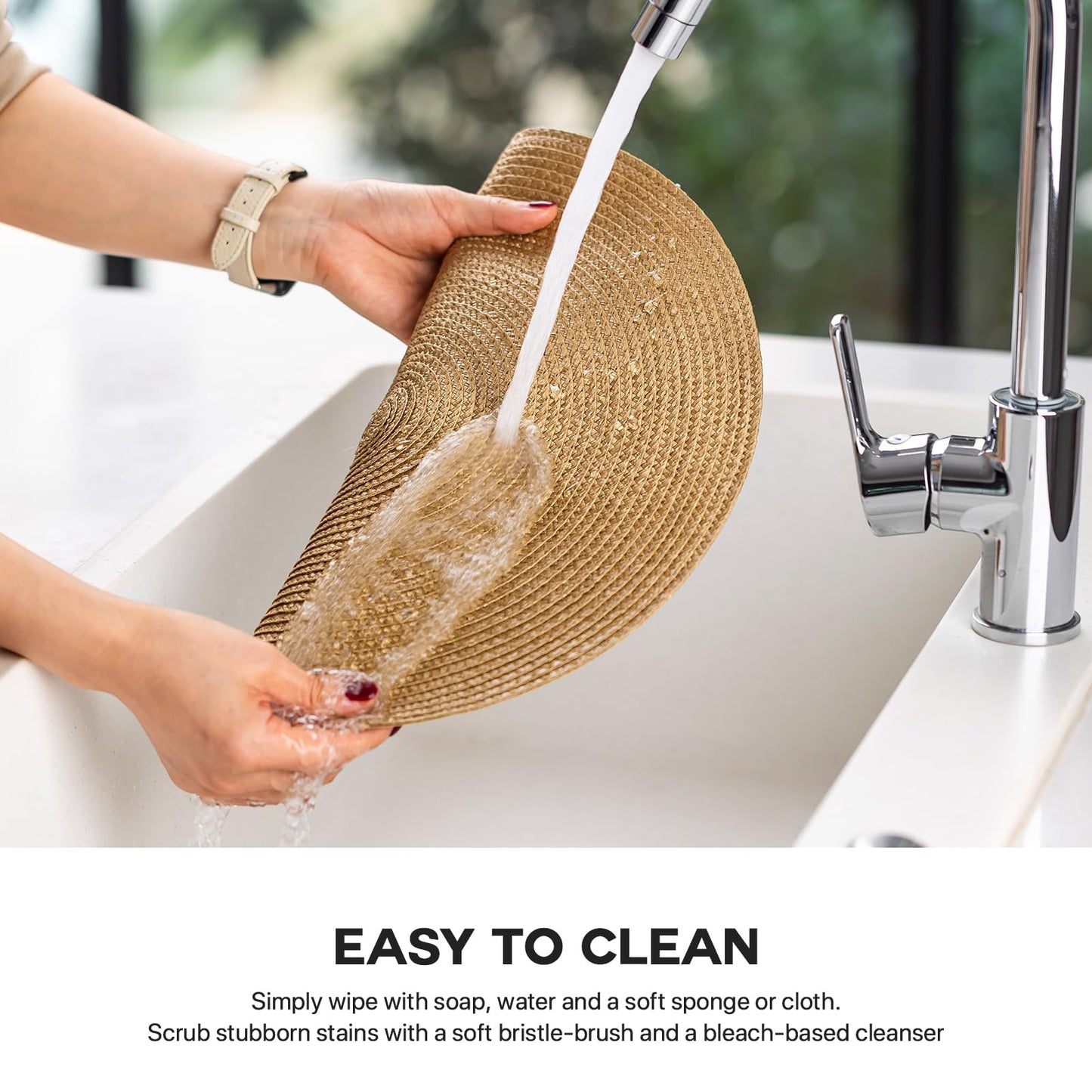 Baroyal Round Placemats Set of 8 Plastic Woven Placemats Washable Wipeable Table Mats for Dining Table Heat Resistant Non-Slip Circle Place Mats (Tan)