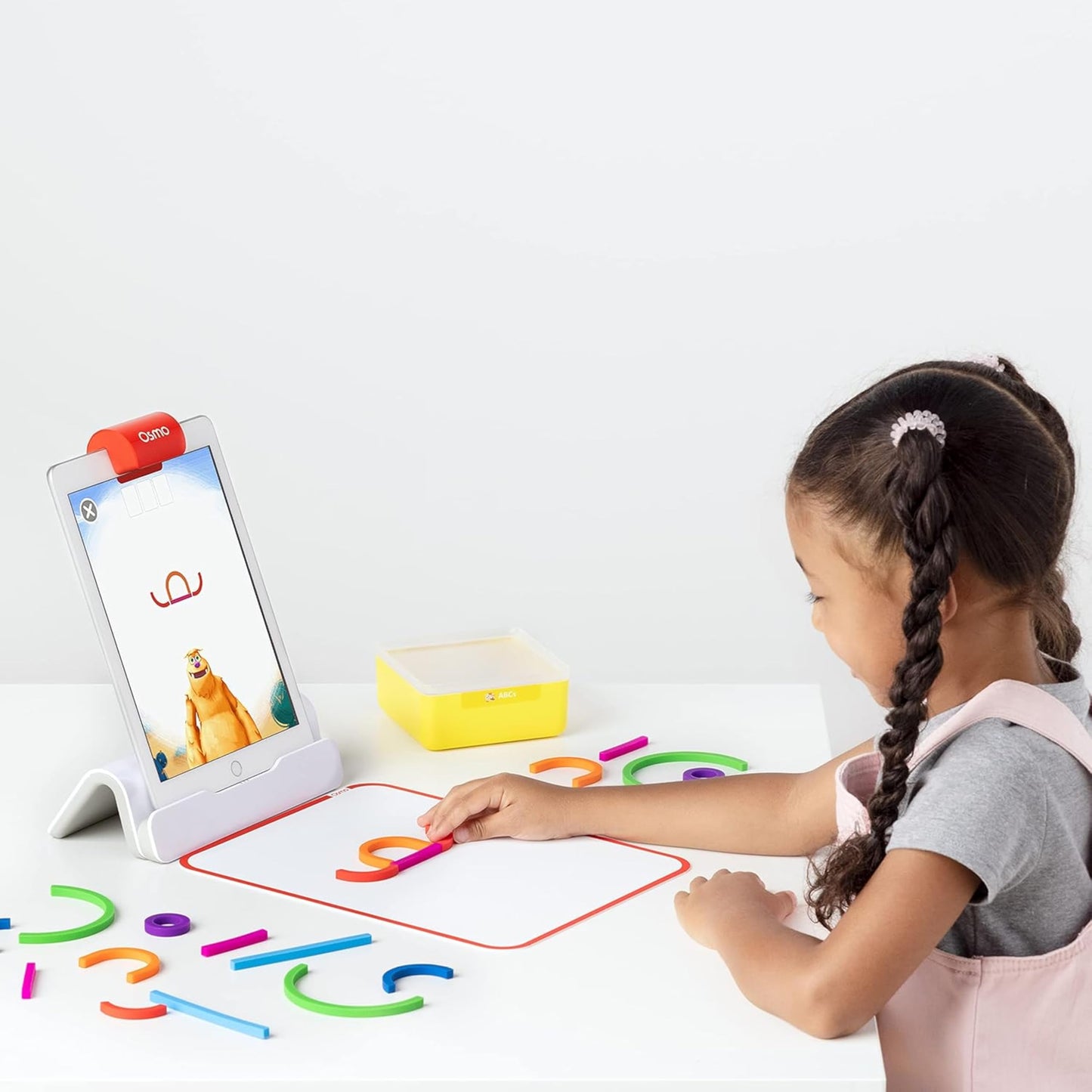 Osmo - Little Genius Starter Kit for iPad - 4 Hands-On Learning Games - Ages 3-5 - Problem Solving, Phonics & Creativity (Osmo iPad Base Included), Multicolor