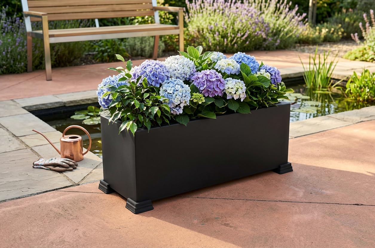 OAKENZ Planter Feet (4 Pack) – Pot Feet & Planter Risers for Square & Rectangular Planter Boxes – Deck Protector for Outdoor Pots – UV-Stable Recyclable Plastic (Black)