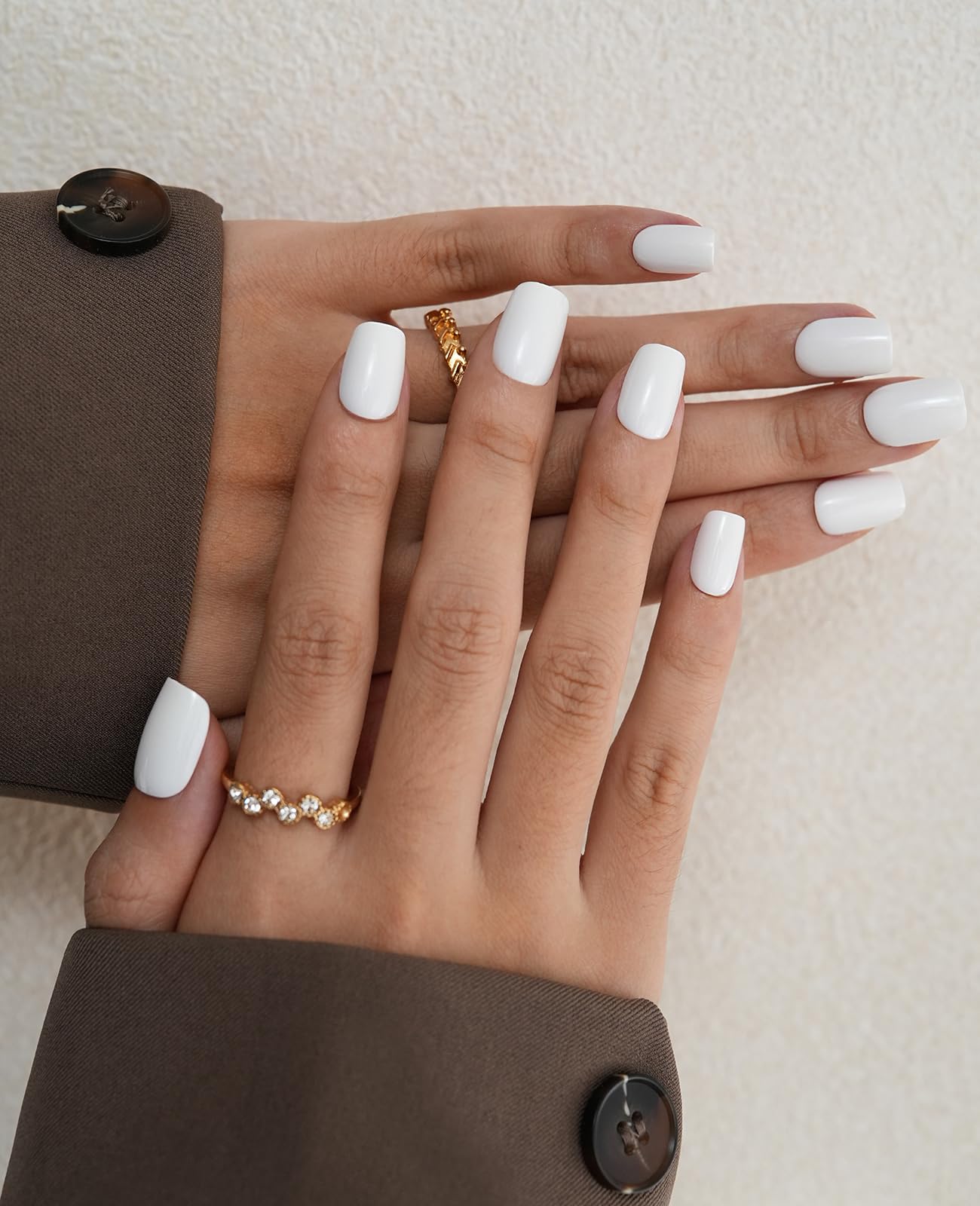 ESLALA Press On Nails Short Square,Opaque White Glossy Finish Fake Nails, Simple Chic Style,Reusable Stick On Fake Nails with Glue | 16 Sizes - 32 Nail Kit（04-Squoval White）