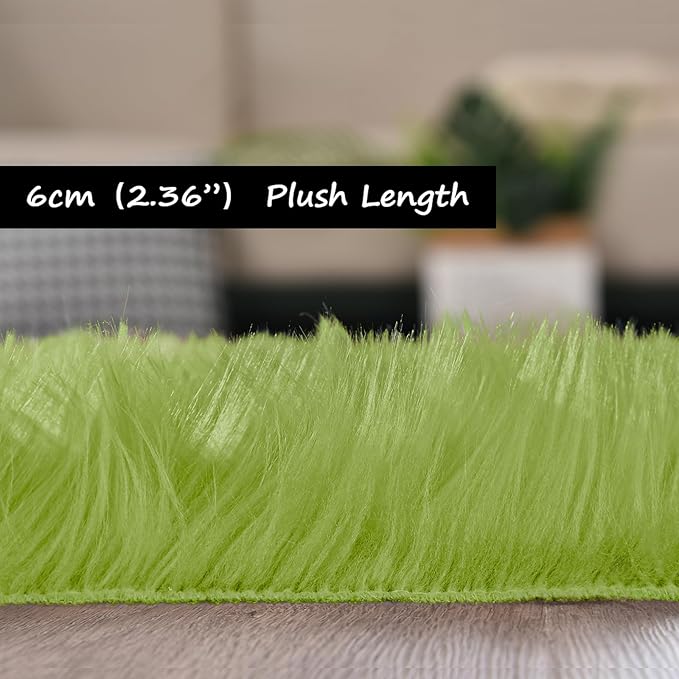 Goolela Fluffy Sheepskin Green Rugs 4x6 for Bedroom Shag Soft Faux Fur Rug Furry Bedside Rug Shaggy Fuzzy Carpet Playroom Washable Sheepskin