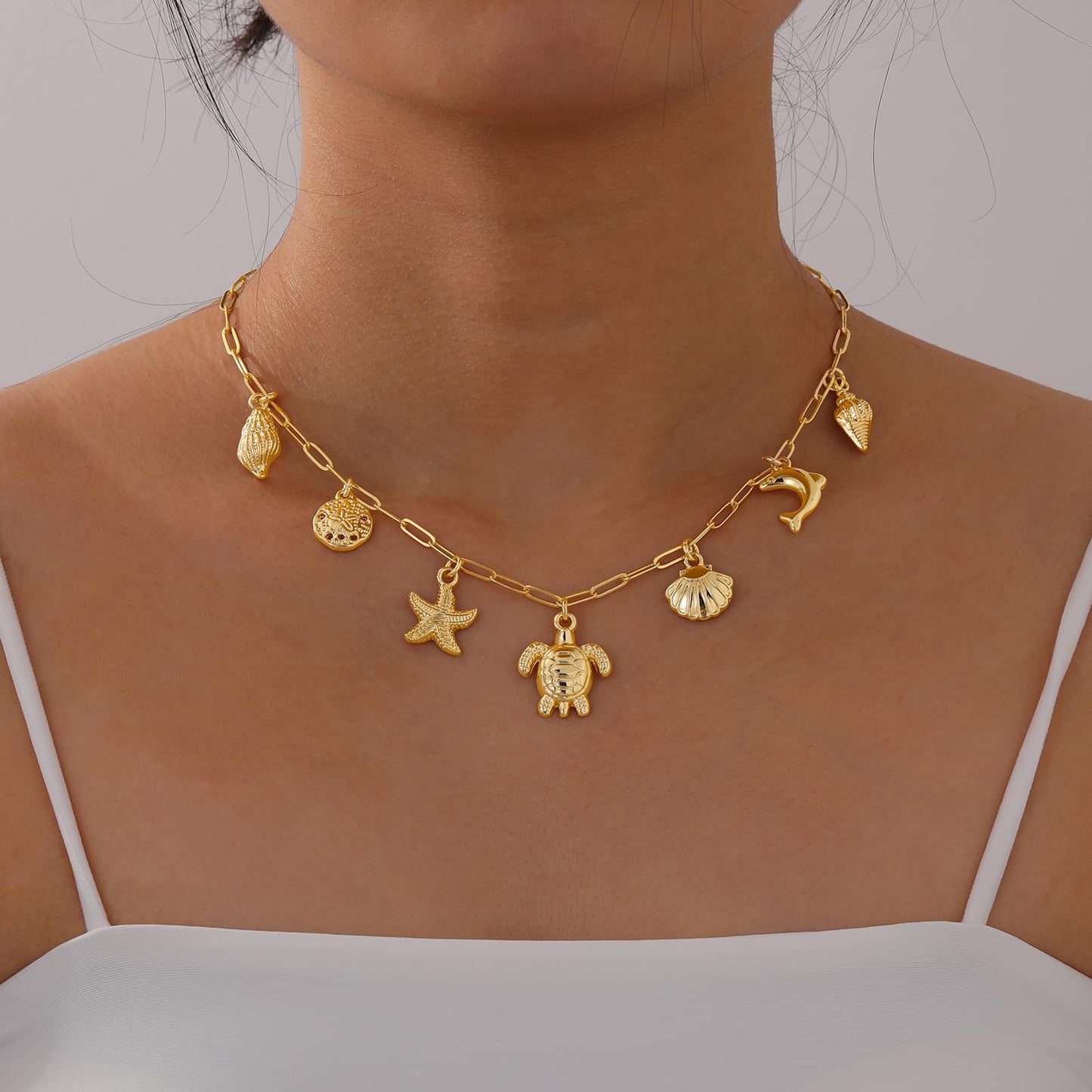 Lydow Charm Necklace for Women, Turtle Shell Beach Summer Starfish Necklace Pendant Seashell Boho Jewelry Gifts Paperclip Chain Beachy Her
