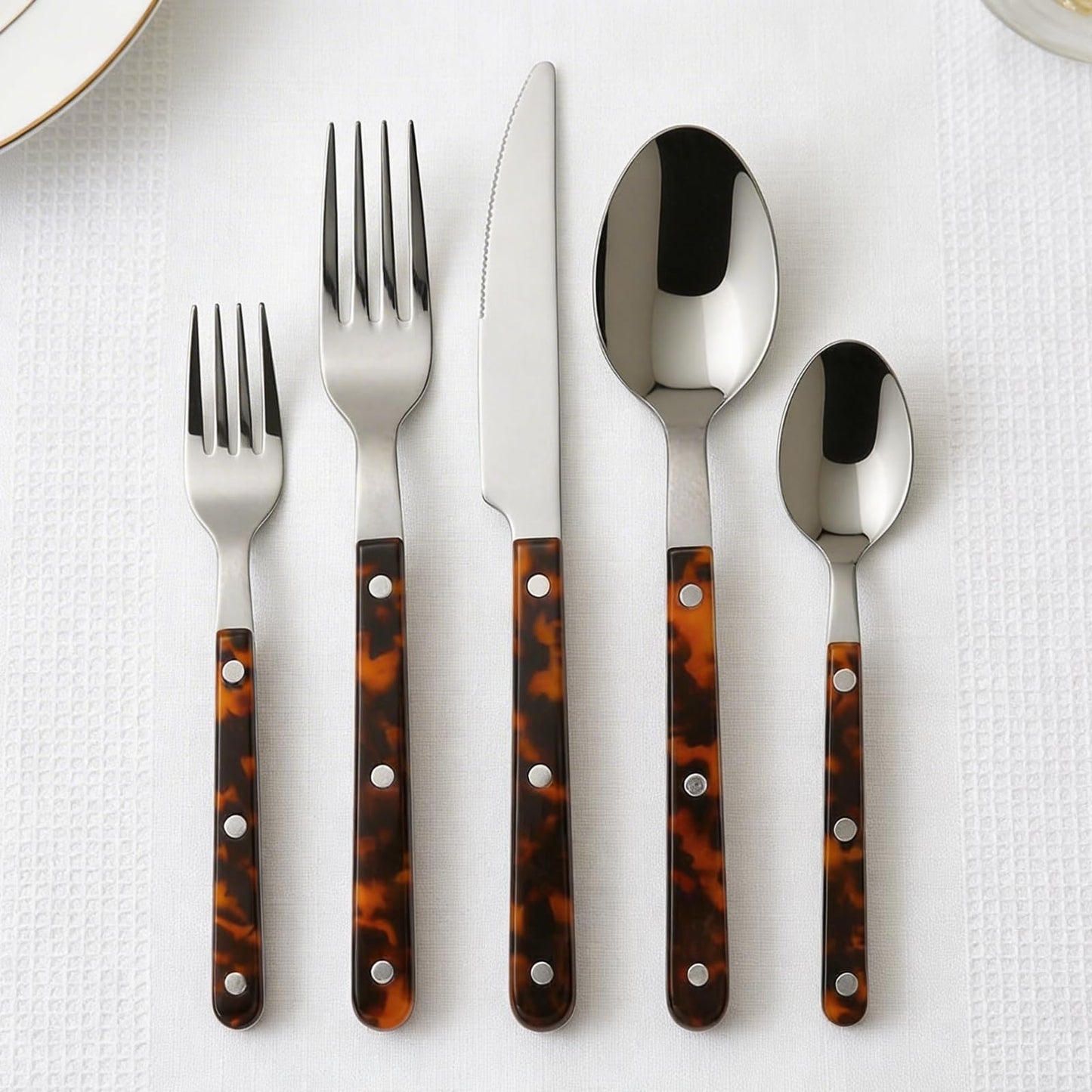 Khen Premium Stainless Steel Flatware Set, 20 Piece Tortoise Cutlery Collection, Mirror Polished Tableware Utensils for Kitchen Dining, Elegant Modern Design with ABS Handle, Durable Dinnerware