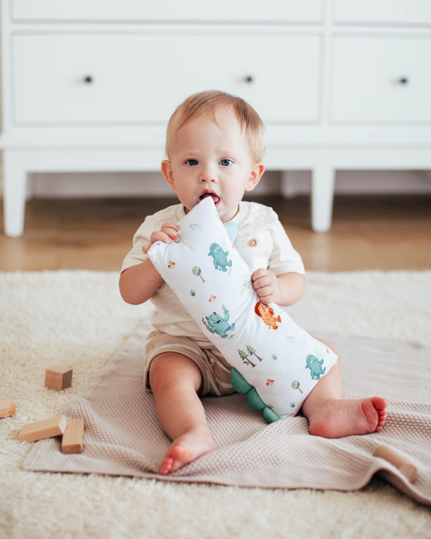 Theo's Lovey Pillow - Cloud-Soft Bamboo Lovey for Babies (0m+), Self-Soothing, Huggable Comfort Toy Pillow, Washable and Travel-Ready - Into The Mountain (Small)