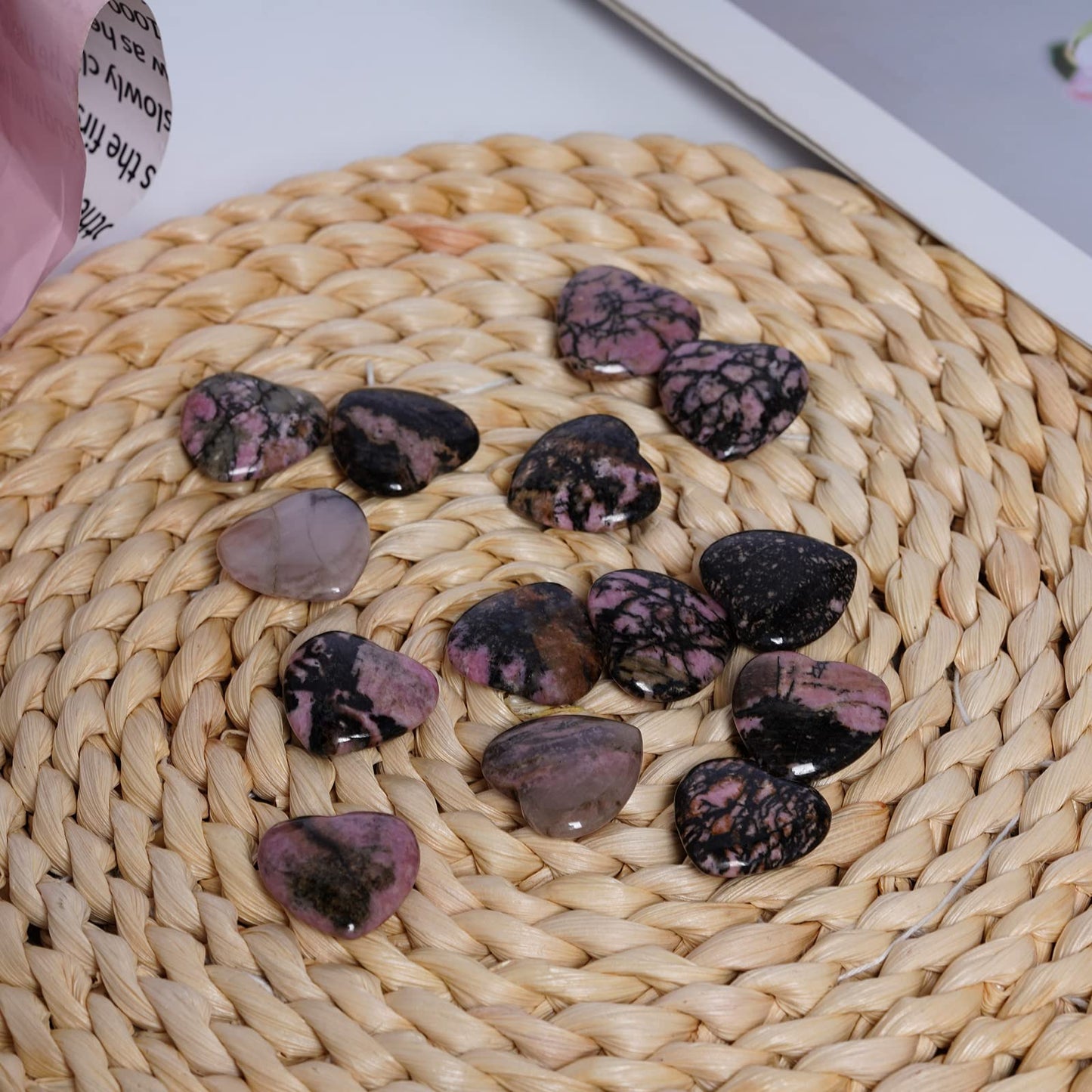 Marrywindix 15 Packs 0.8 Inch Healing Crystal Natural Rhodonite Heart Love Carved Palm Worry Stone Chakra Reiki Balancing