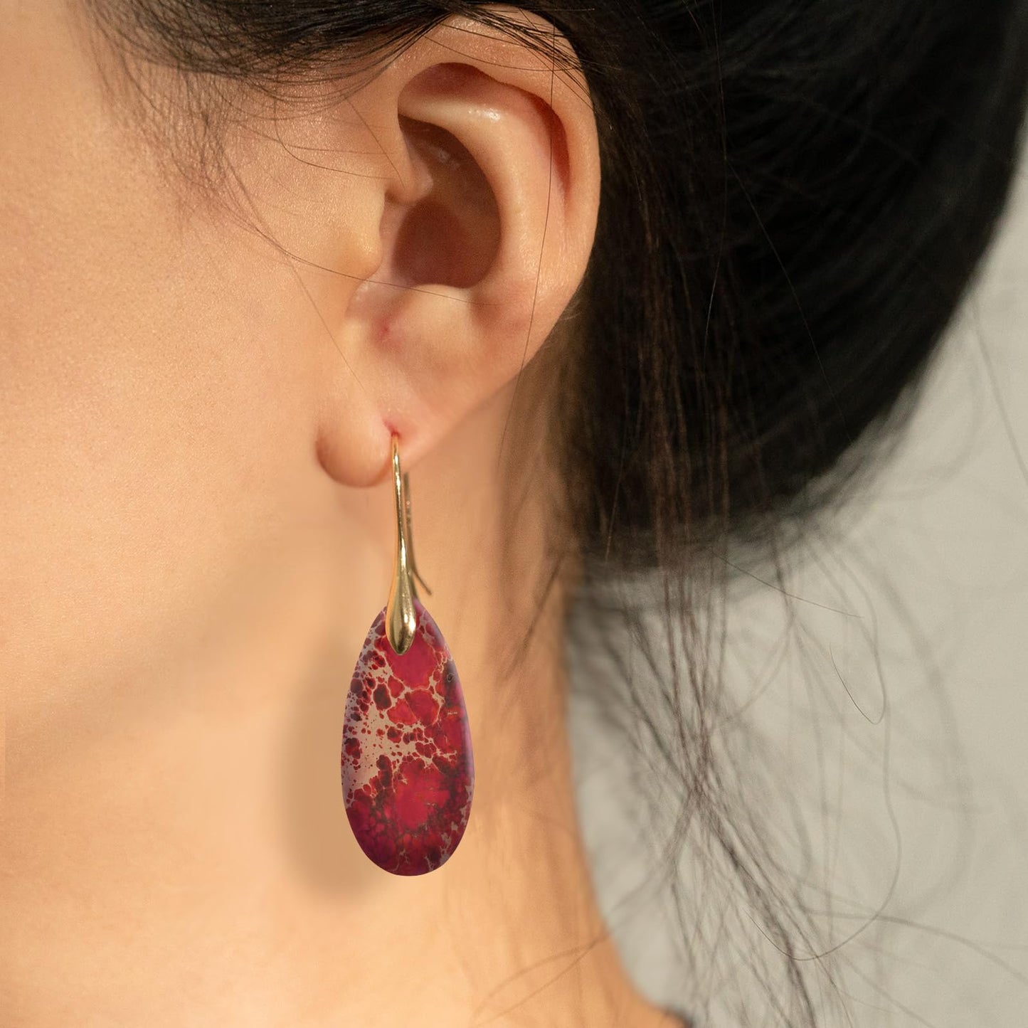 Sriomu Natural Healing Stone Fishhoop Dangle Drop Earrings Statement Gold silver earrings