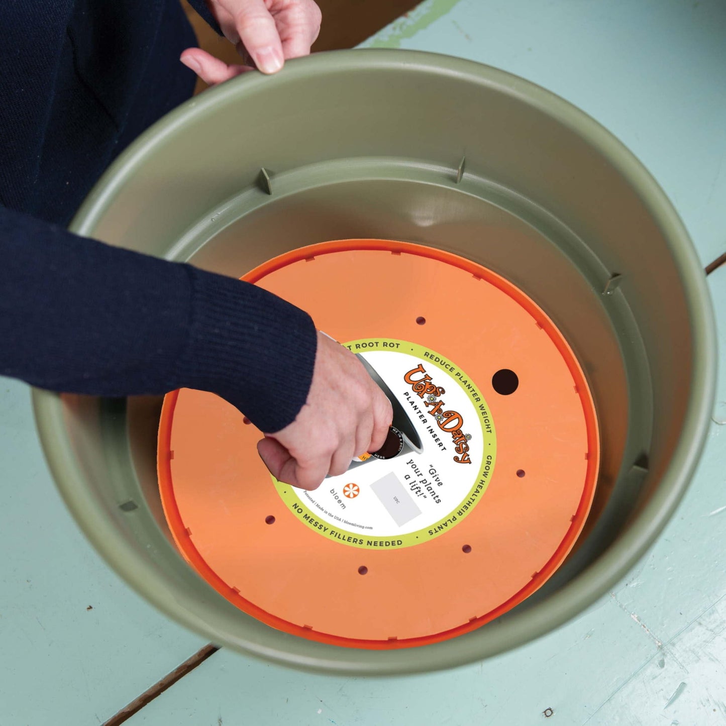 Bloem Ups-A-Daisy 13" Round Planter Pot Lift Insert | Soil-Saving, Durable Resin Disk for Bulky Garden Planters and Pots | Drainage Holes