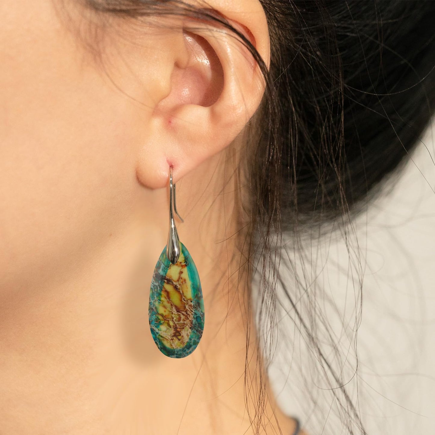 Sriomu Natural Healing Stone Fishhoop Dangle Drop Earrings Statement Gold silver earrings (Yellow Green Silver Hook)