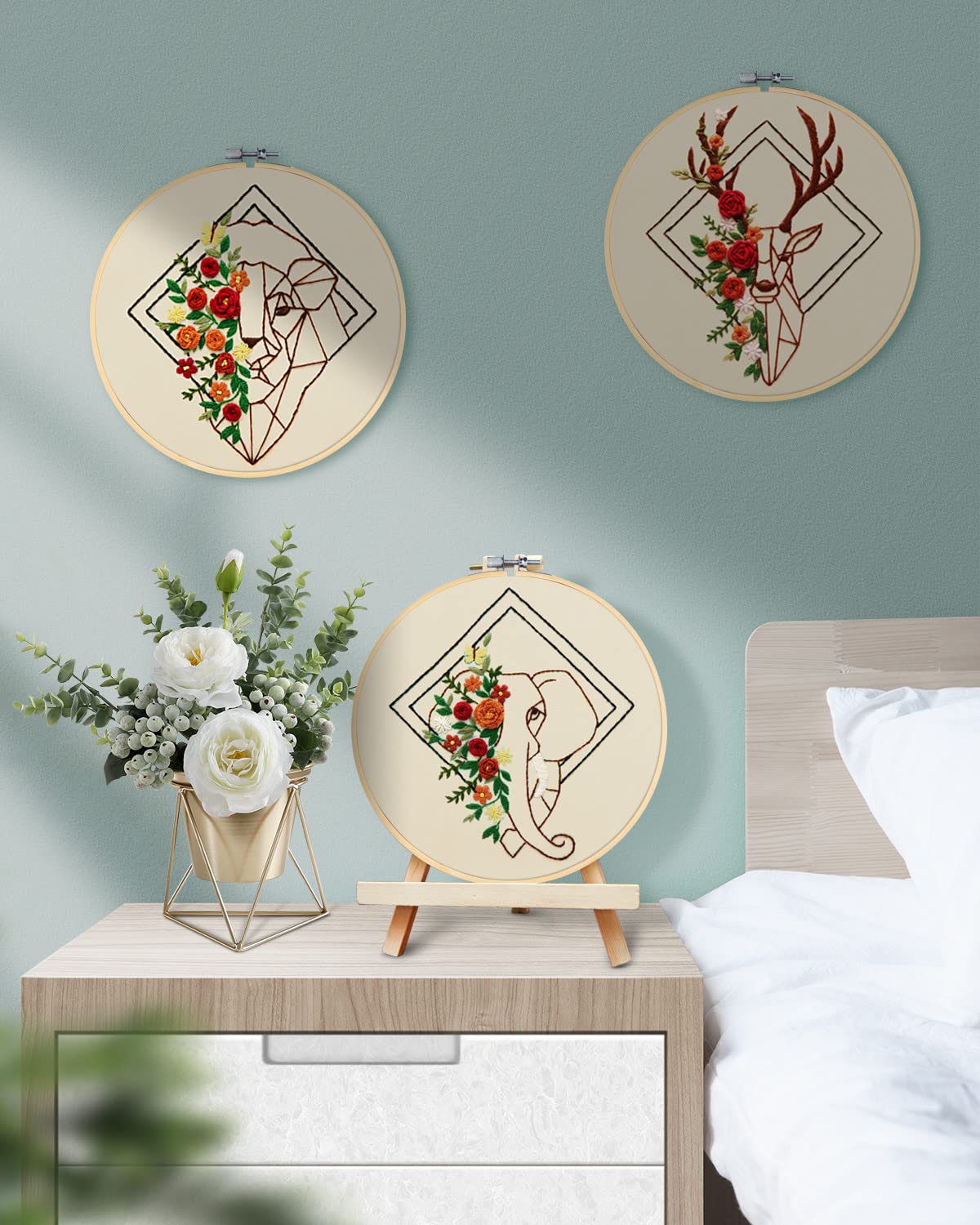 3 Pieces Embroidery Hoops, 8 inch to 12 inch Bamboo Frame Circle Cross Stitch Hoop Ring Embroidery Hoops Set for Embroidery and Cross Stitch
