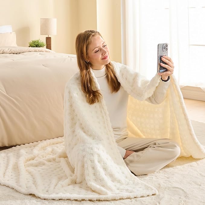 NEWCOSPLAY Super Soft Throw Blanket Ivory Premium Silky Flannel Fleece 3D Waffle Checkered Lightweight Bed Blanket All Season Use (Ivory, Throw(50"x70"))