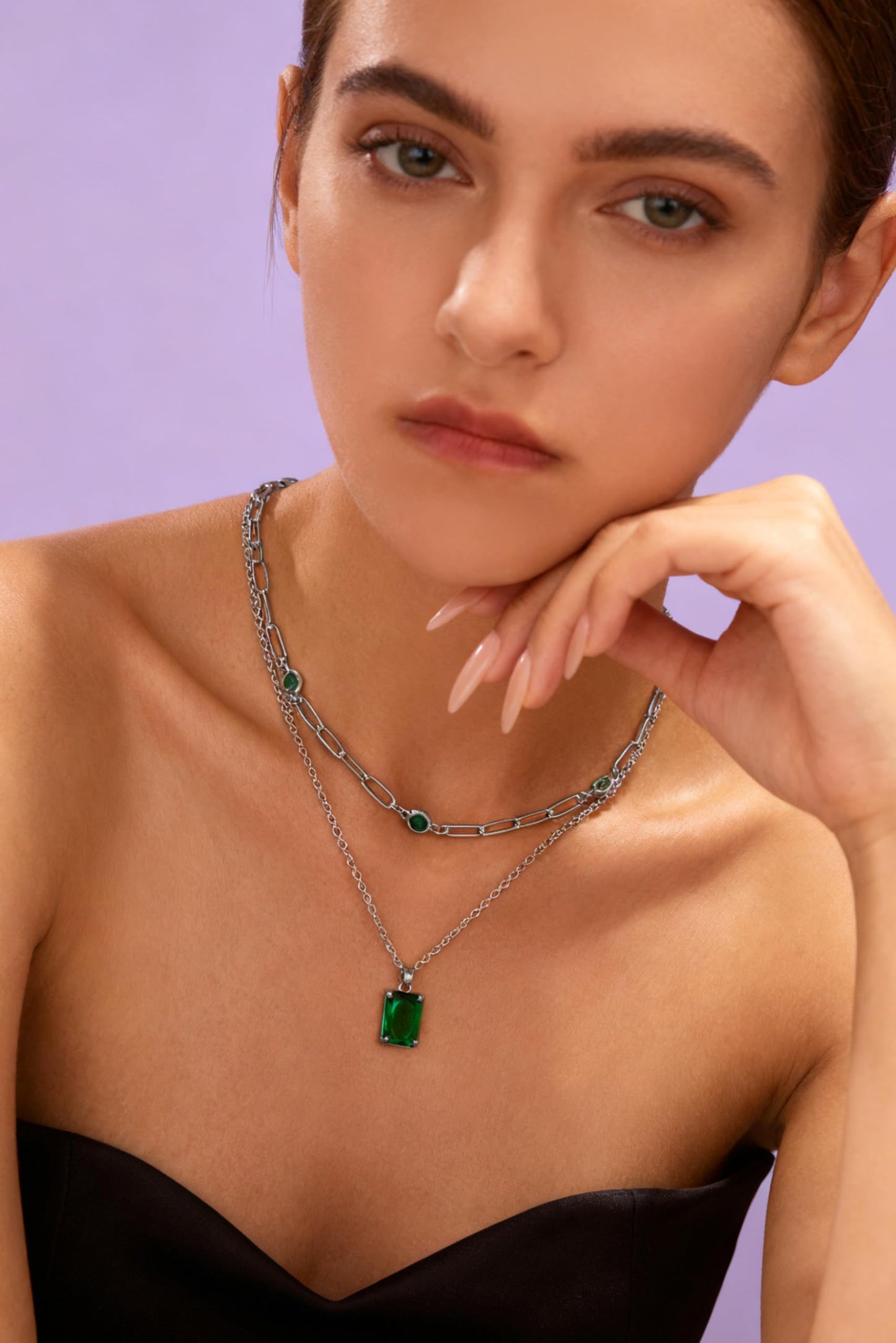 VANGETIMI Emerald Green and Silver Layered Pendant Necklaces for Women Silver Plated Crystal Choker Necklace Paperclip Rhinestone Necklace Party Prom Jewelry