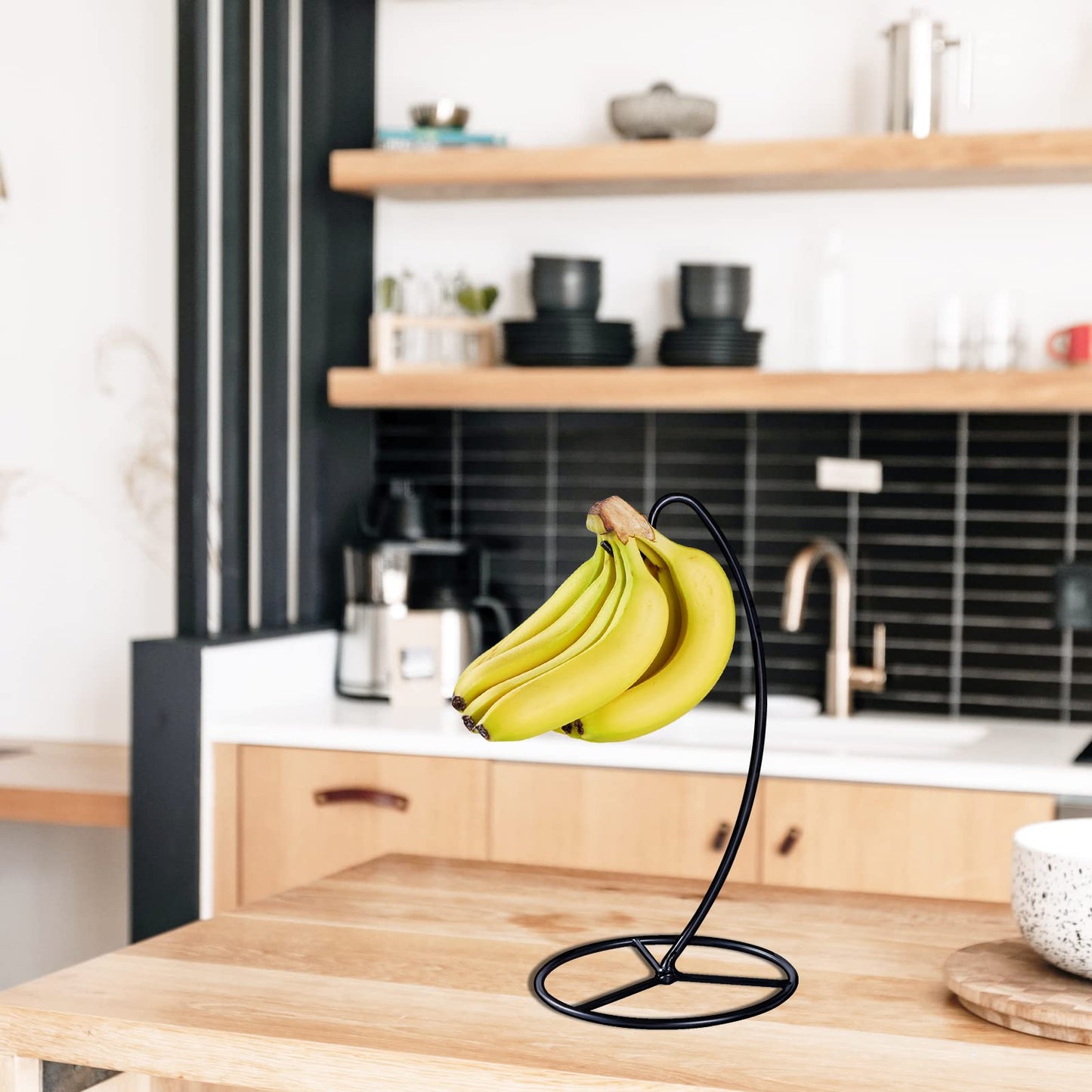 EGMEHOAD Banana Holder Stand, Banana Hanger Stand Black, Metal Bananas Tree Hanger to Keep Bananas Fresh for 15LB
