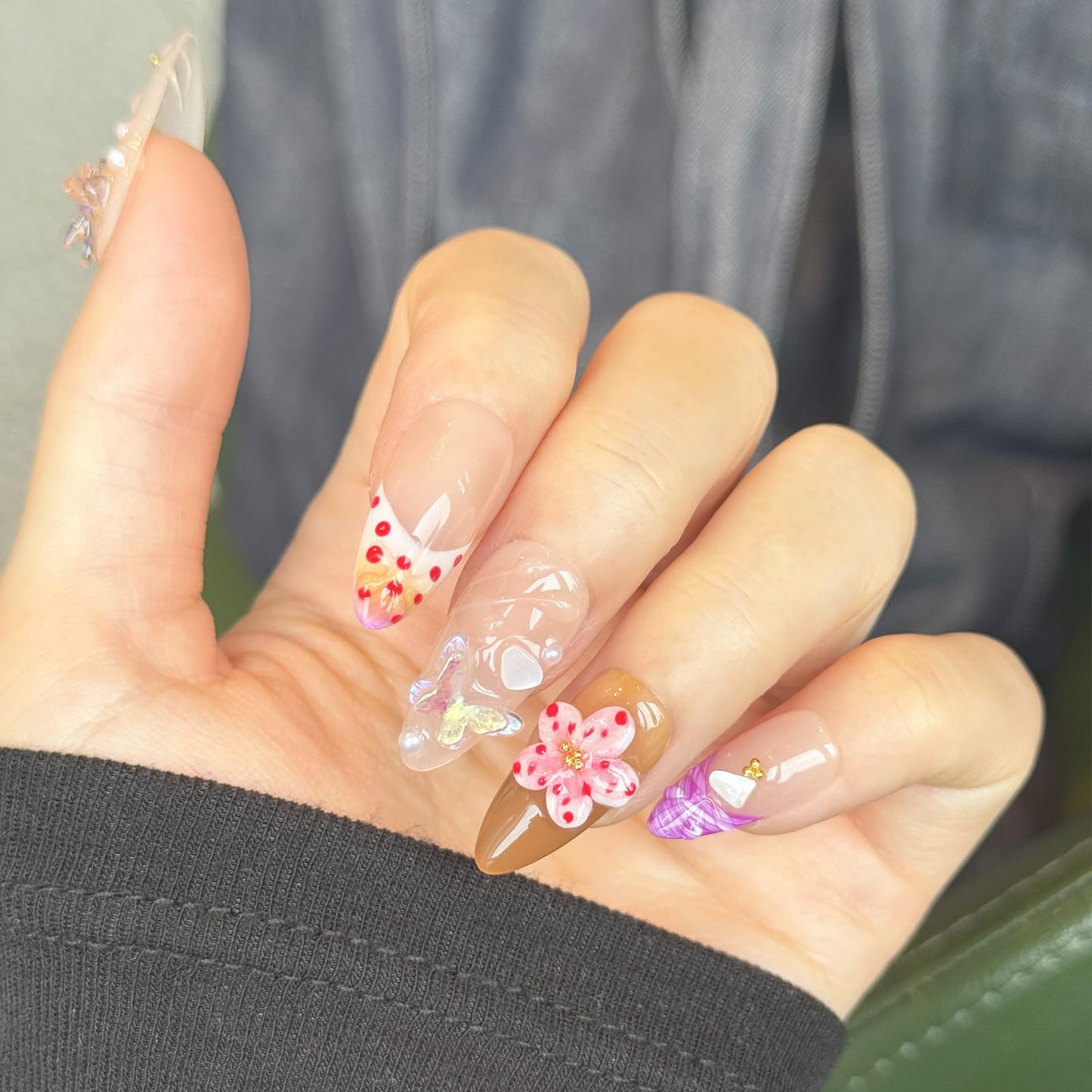Handmade Press-On Nails – Medium Almond French Tip 3D Butterfly & Brown gradient Flowers Nails,Salon-Quality Reusable Fake Nails,Handcrafted Multi-Layer Gel & Acrylic Nails M SIZE