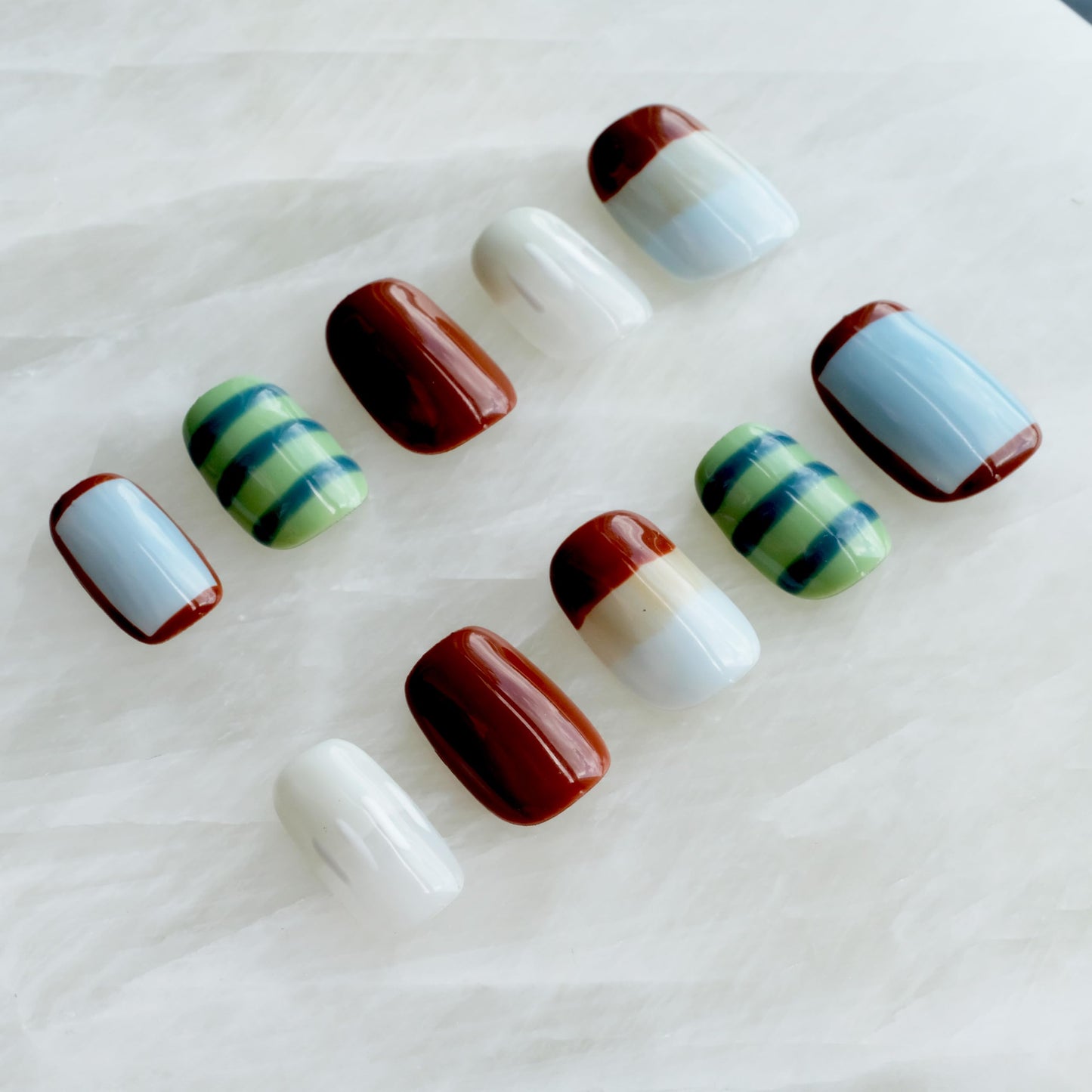 [GLORS] Purely Handmade Press On Nails | Kawaii Fake False Nail Set | Salon Quality Colorful & Cute Summer Designs in Short Square Shape, 10 pieces (XS, SS)