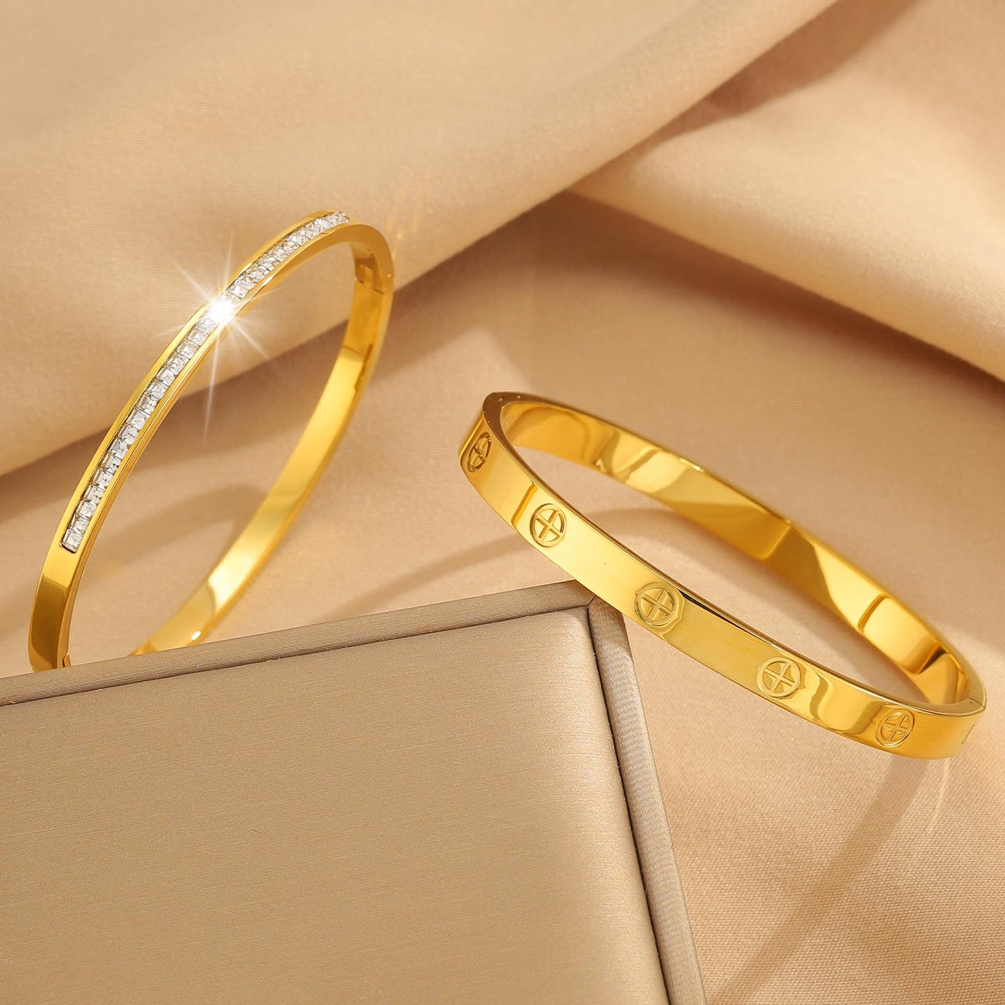 Camhanno Gold Bangle Bracelets for Women - 2PCS 18 K Gold Plated Stainless Steel Love & Friendship Stack Bracelet Bangle for Her.