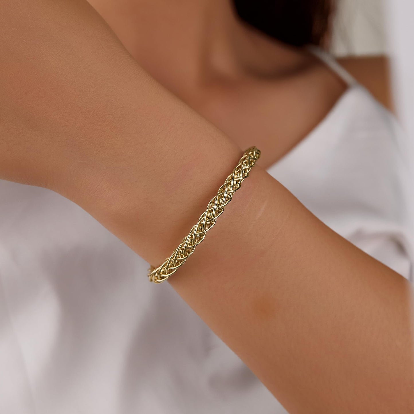 SHINYTE CATALINE Valentine's Day Gift Ideas 14K Gold Plated Chunky Cuff Bracelet For Women,Adjustable Bendable Cuff Bracelets Boho Bangle,Gift for Girlfriend Wife