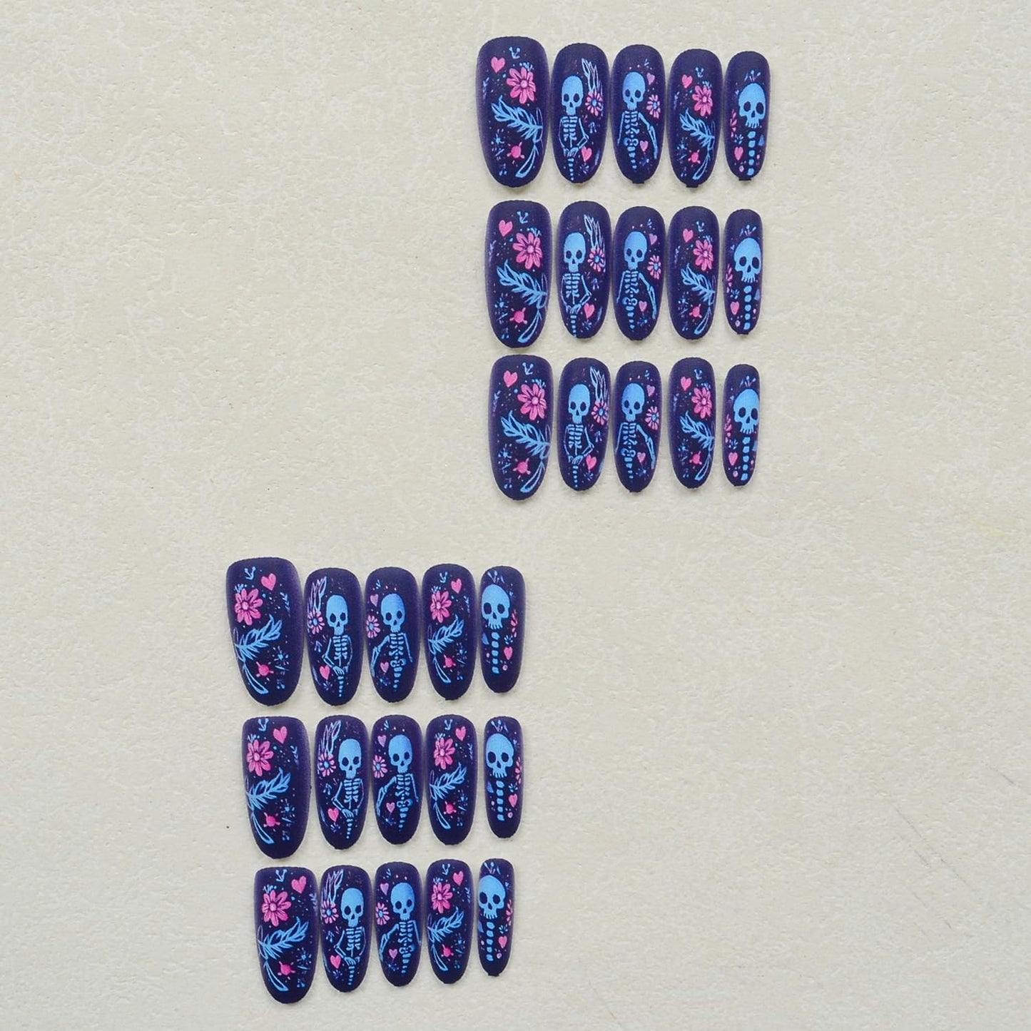 Halloween Press on Nails Skull Skeleton Acrylic Glue on Nail False Nails with Pink Flower & Heart Designs Short Almond False Nail Full Cover Artificial Stick on Nails for Women Nail Art DIY 30 Pcs