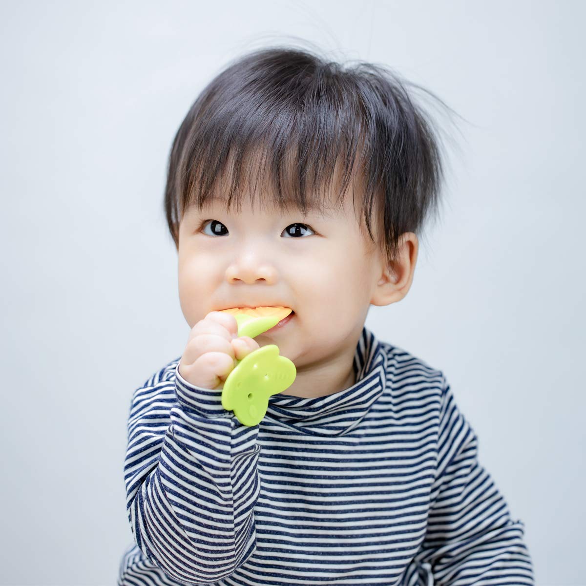 Medical-Grade Teething Toys for Babies 0-6 6-12 12-18 Months - Teethers with Baby Fruit Feeders and Baby Teethers - BPA Free/Freezer Free - Soft Textures for Infant and Toddlers (Green)