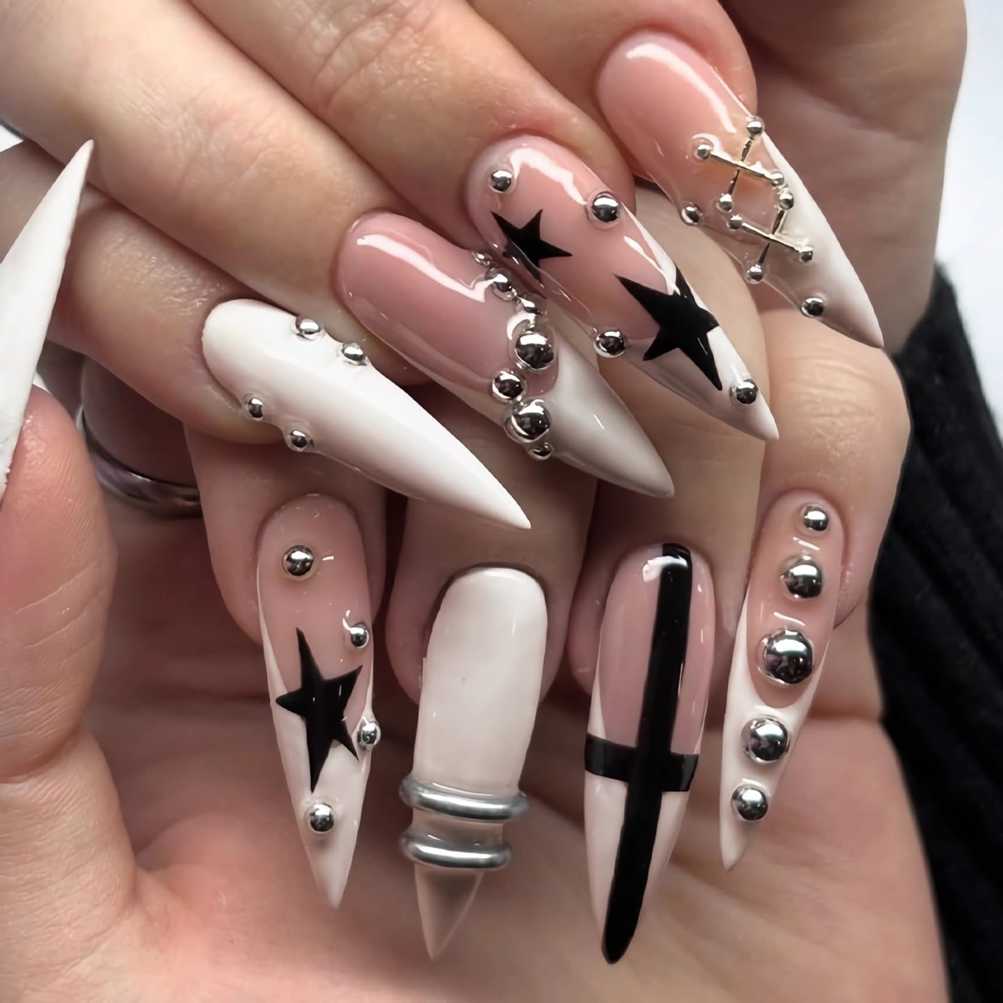 MISUD Press on Nails - Long Stiletto Fake Nails with White French Tip, Acrylic Goth Y2K Star Charms Design 24 pcs