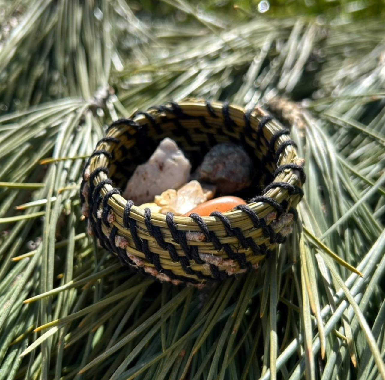 Traditional Craft Kits Coiled Basket Weaving Kit for Beginners – DIY Pine Needle Basketry Making Kit – Includes Natural Pine Needles, Hemp Twine, and Tools – Handcrafted Basket Making Supplies