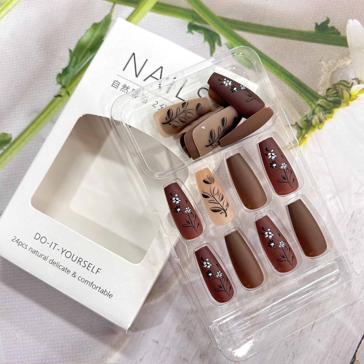 Brown Press on Nails Medium Matte Fake Nails Brown Flower Pattern Design Artificial Nails Solid Color Press Nails Full Cover Ballet Shaped Nails Acrylic Stick on Nails 24Pcs Glue on Nails for Women