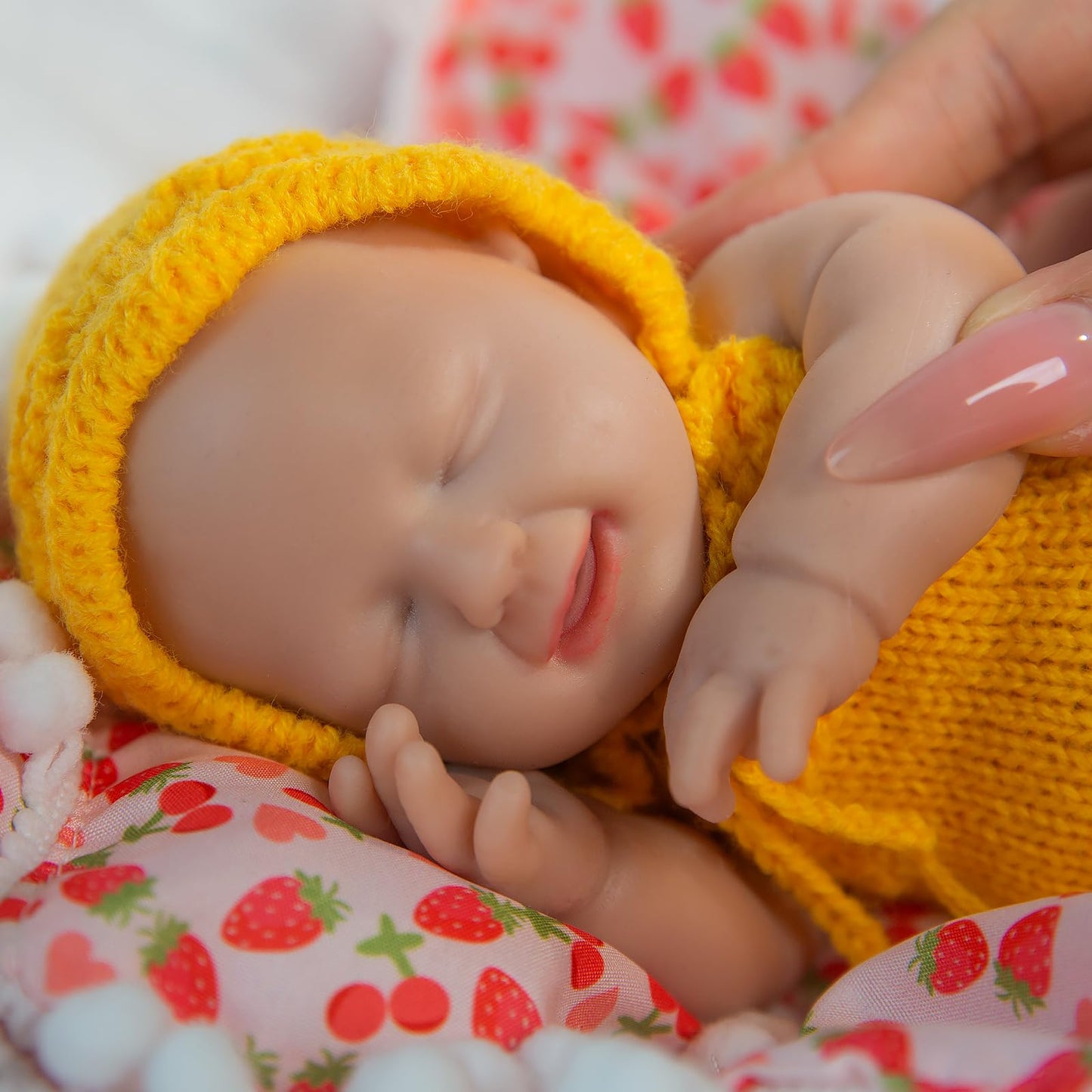 IVITA 8 Inch Mini Reborn Silicone Baby Doll Smile Face Infant Realistic Miniature Babies Stress Relief Therapy Sensory with Feeding Accessories - Girl