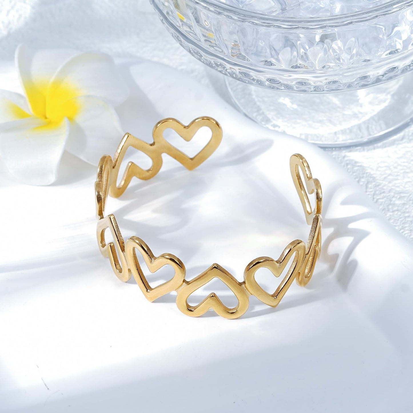 TaYolnFaSo 18K Real Gold Plated Open Cuff Bangle Bracelet for Women Adjustable Chunky Gold Bracelet Personalized Wide Wrist Cuff Bangle Bracelet Jewelry Gift for Women