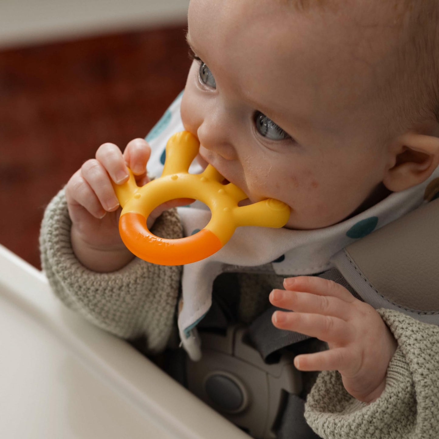 Nuby Three Step Teether Set | 3 Pack | 3m+ | Soft and Hard Teething Surfaces (Pack of 6)